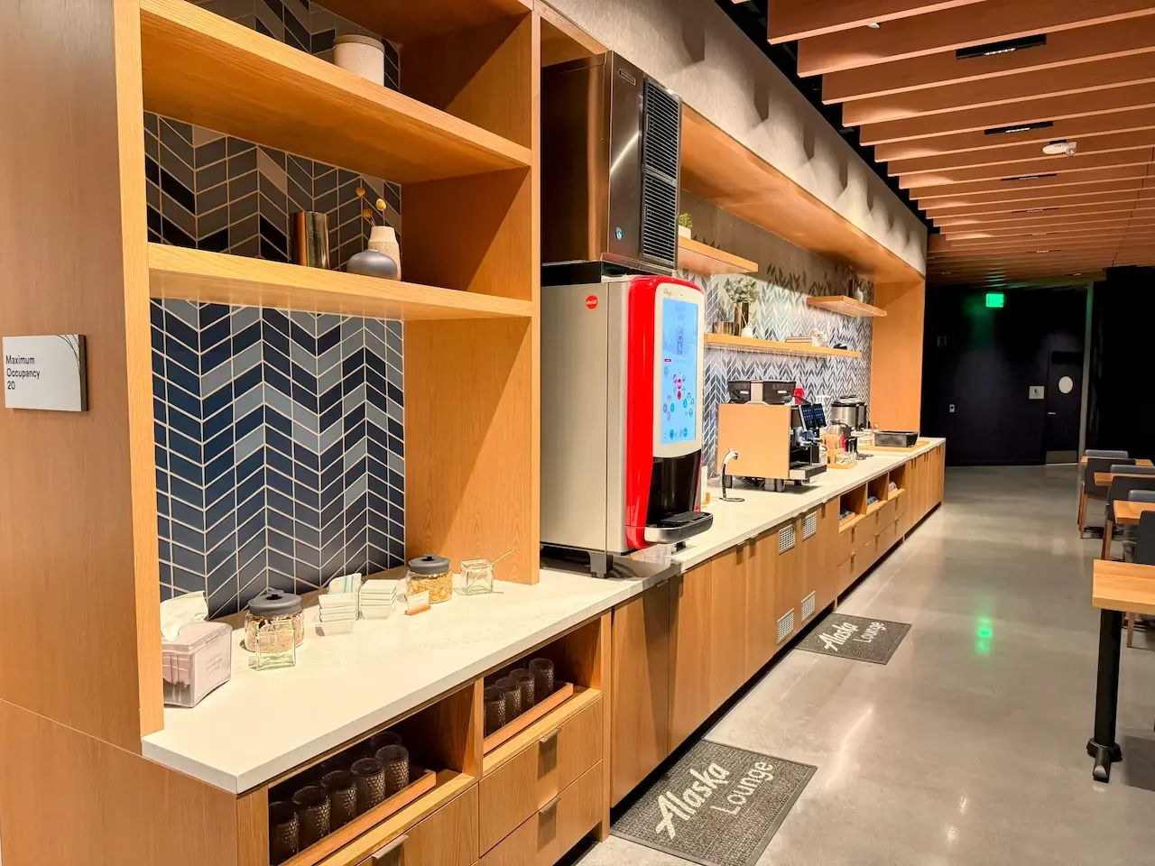 Alaska Airlines Lounge SFO Freestyle