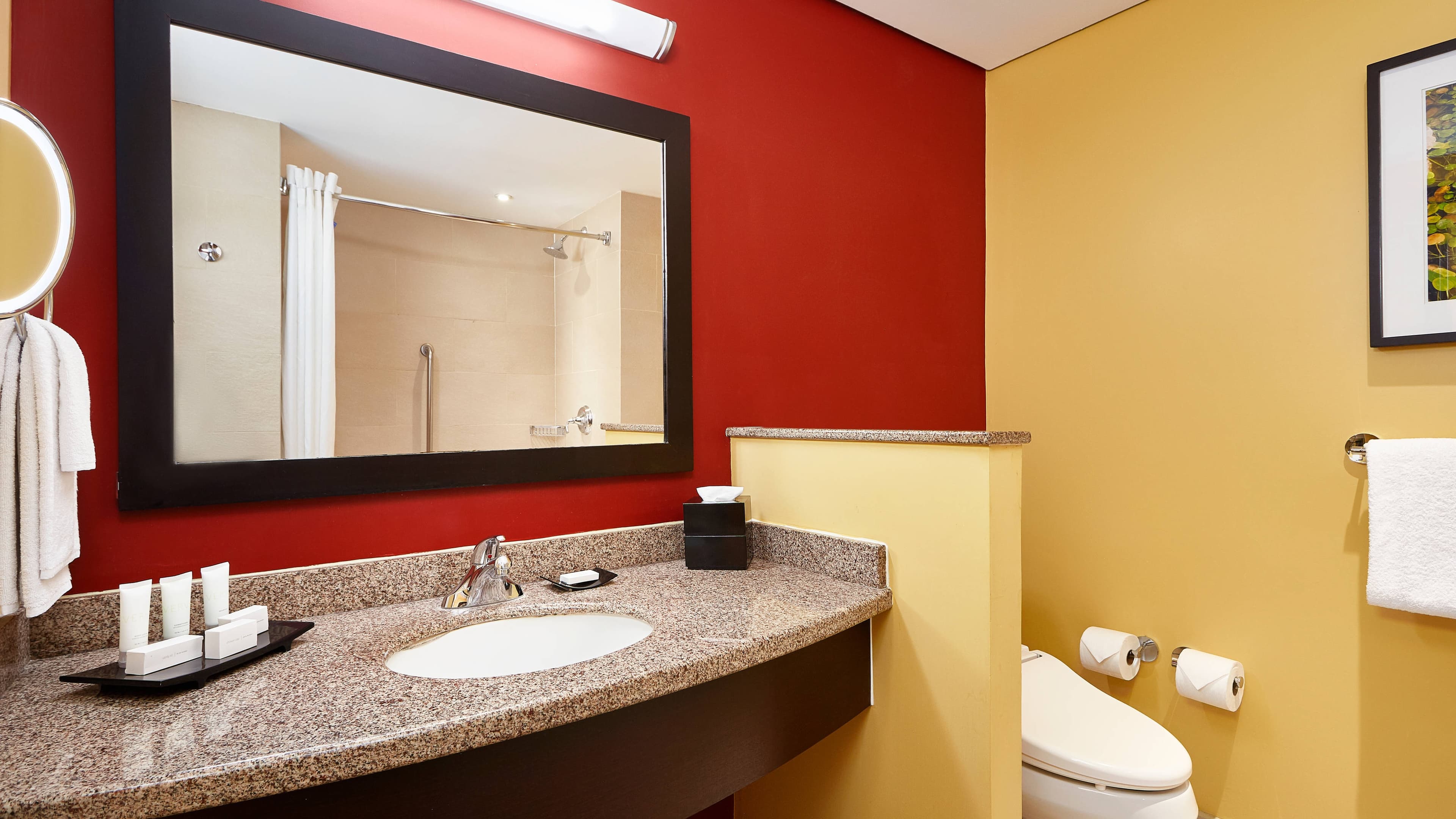 2 Queen beds - Image 4