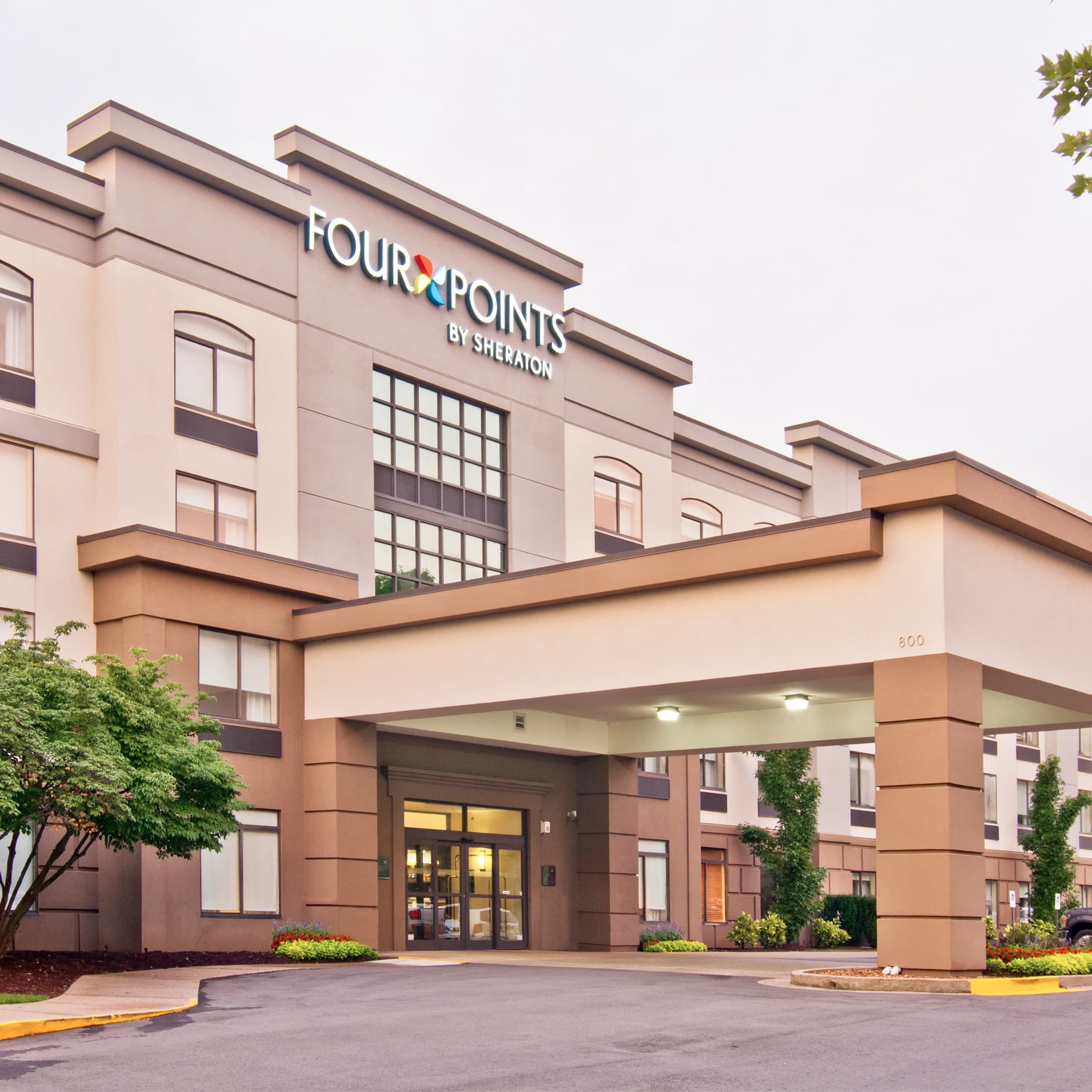 Four Points by Sheraton Nashville Airport