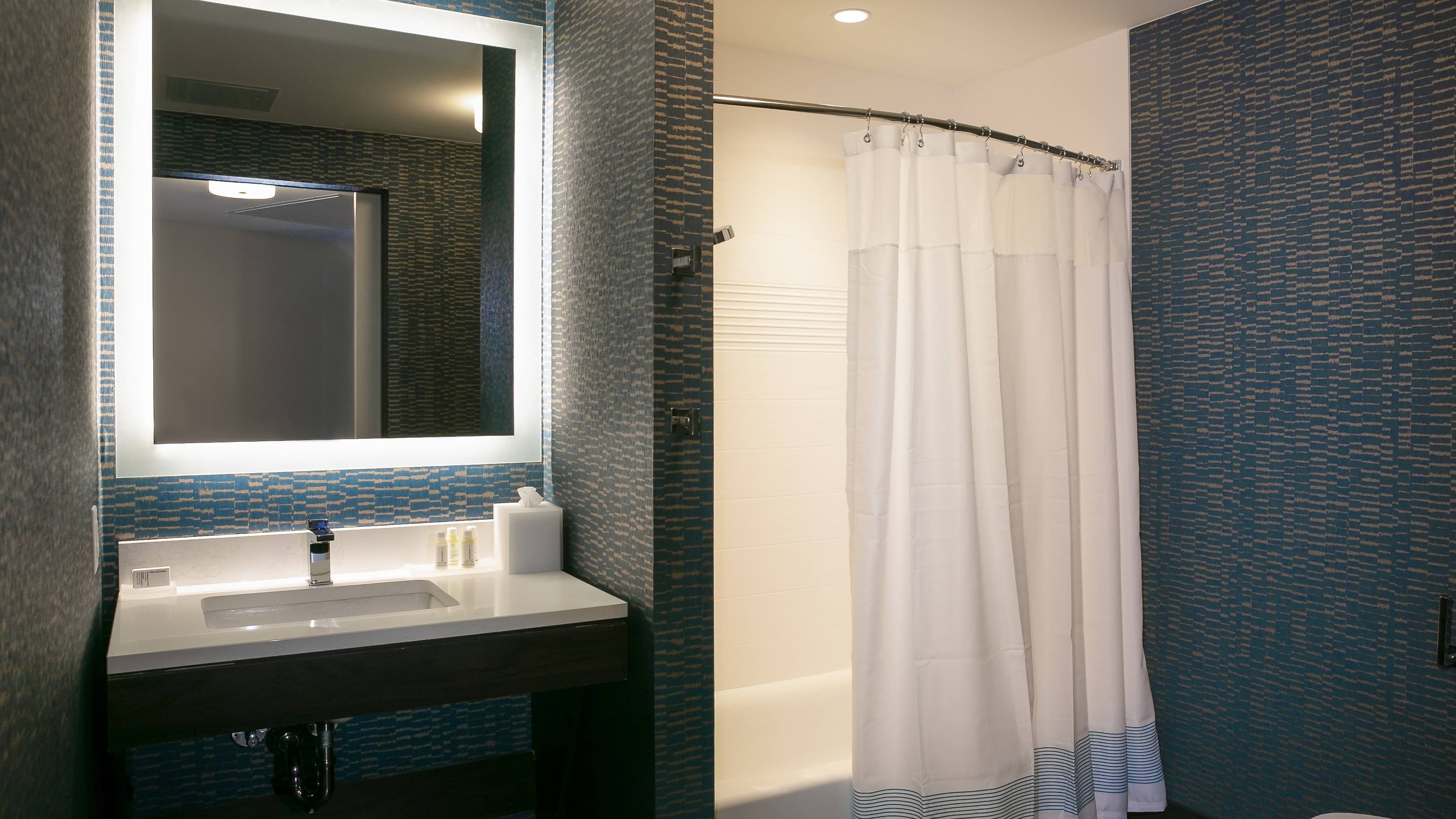 2 Queen Studio - Image 3