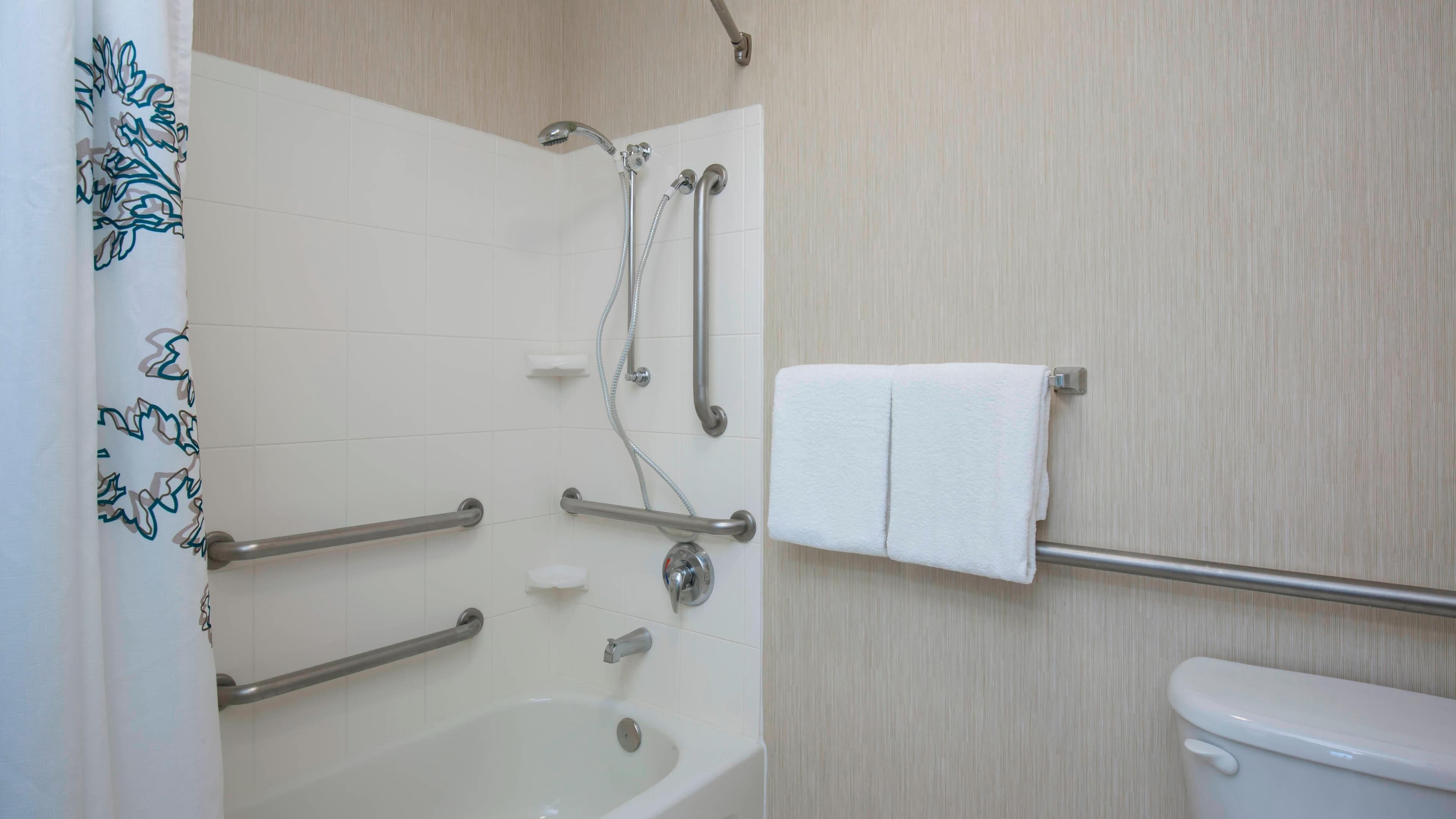 1 Bedroom Suite - Image 7