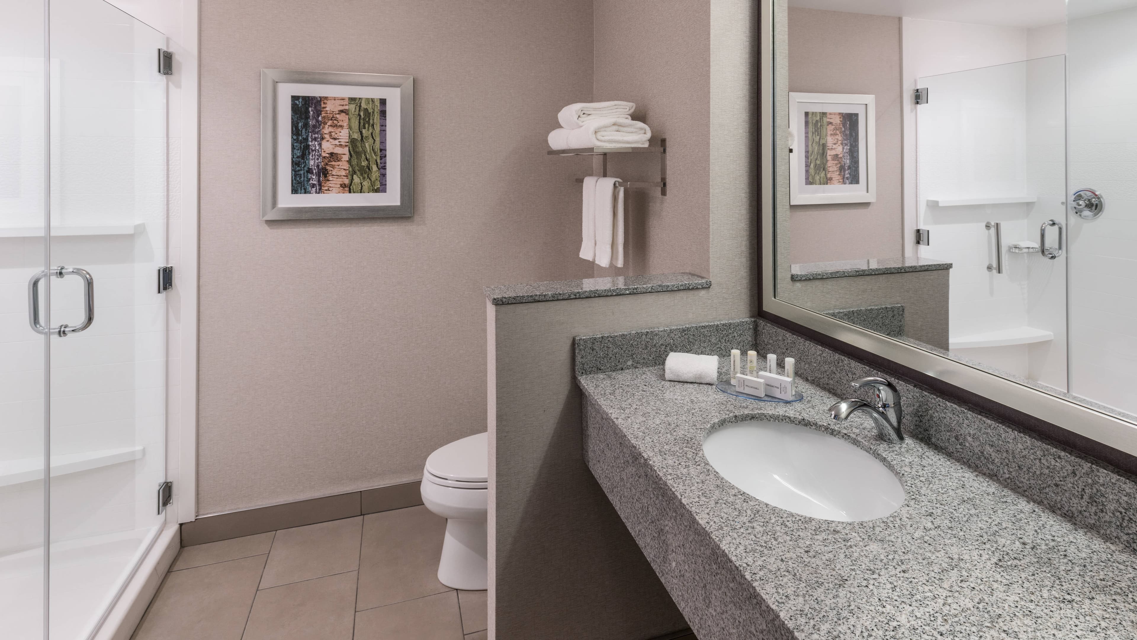 Executive Guest Room - Image 2