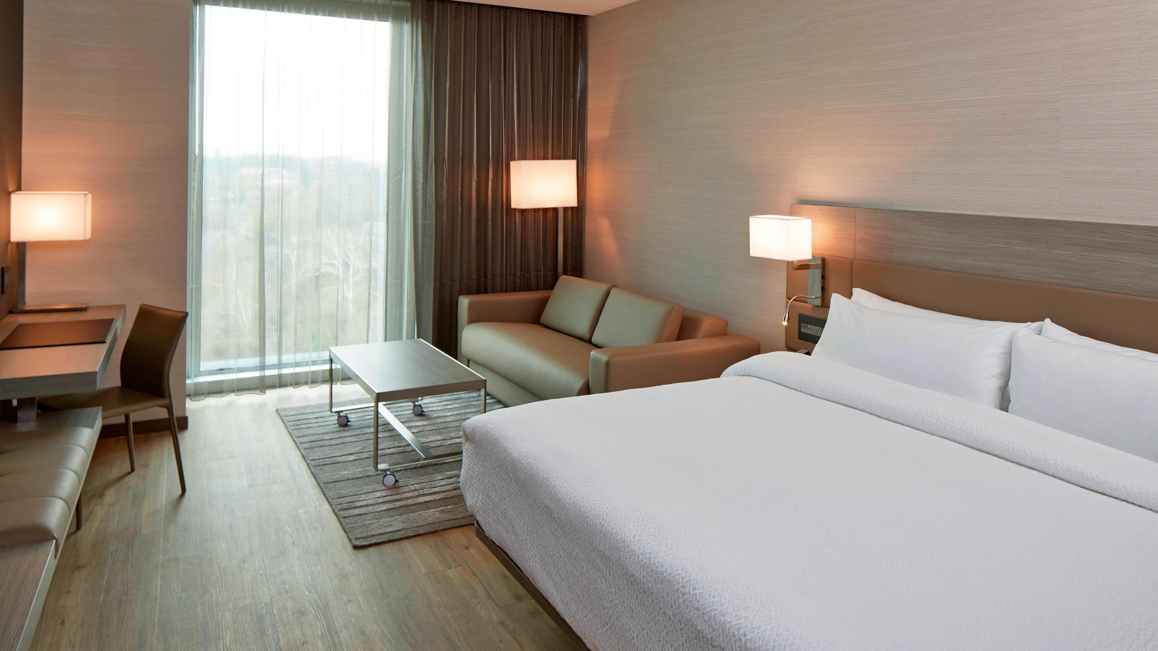 Standard King - Image 1