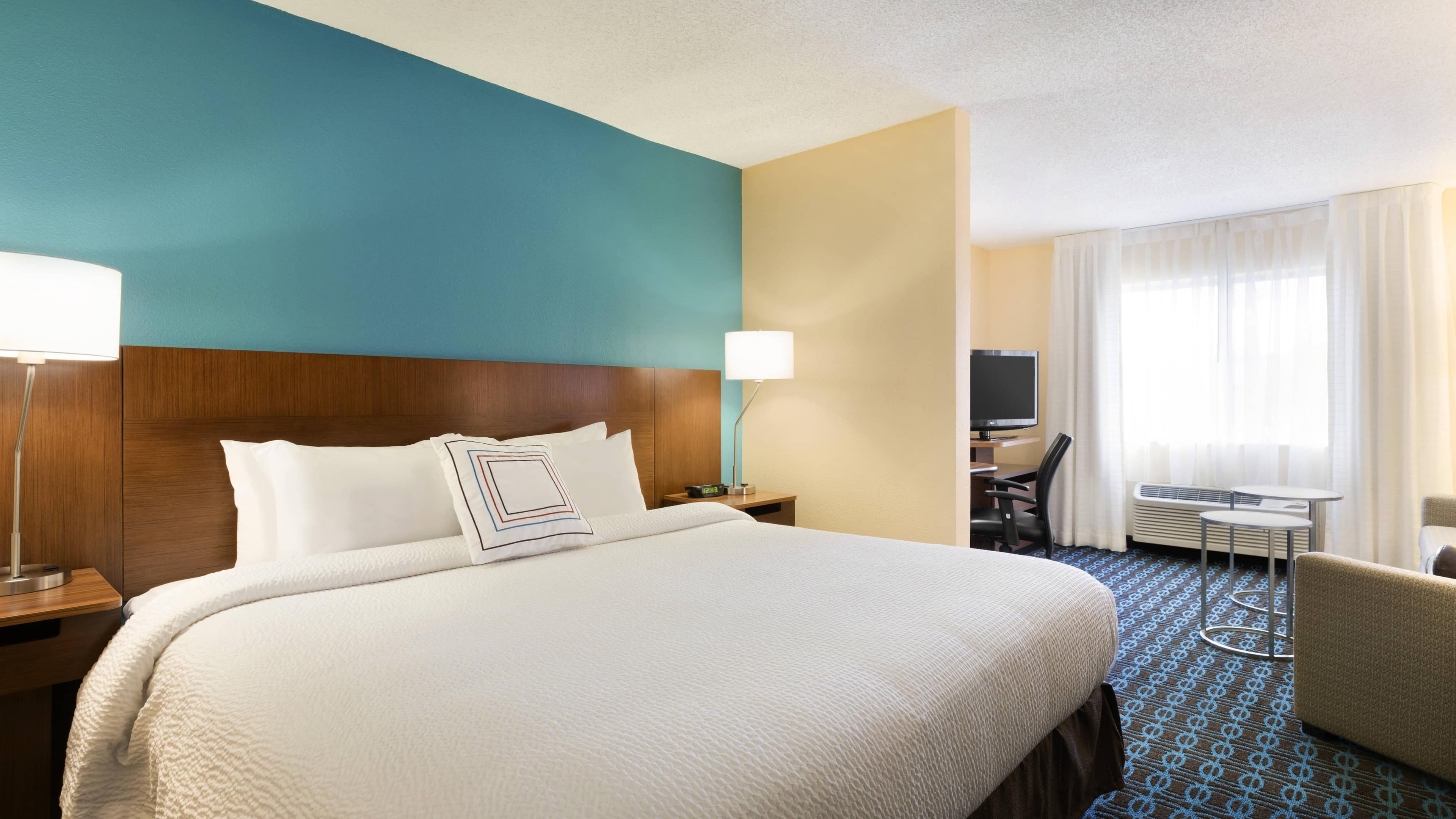 Executive Suite - Image 1