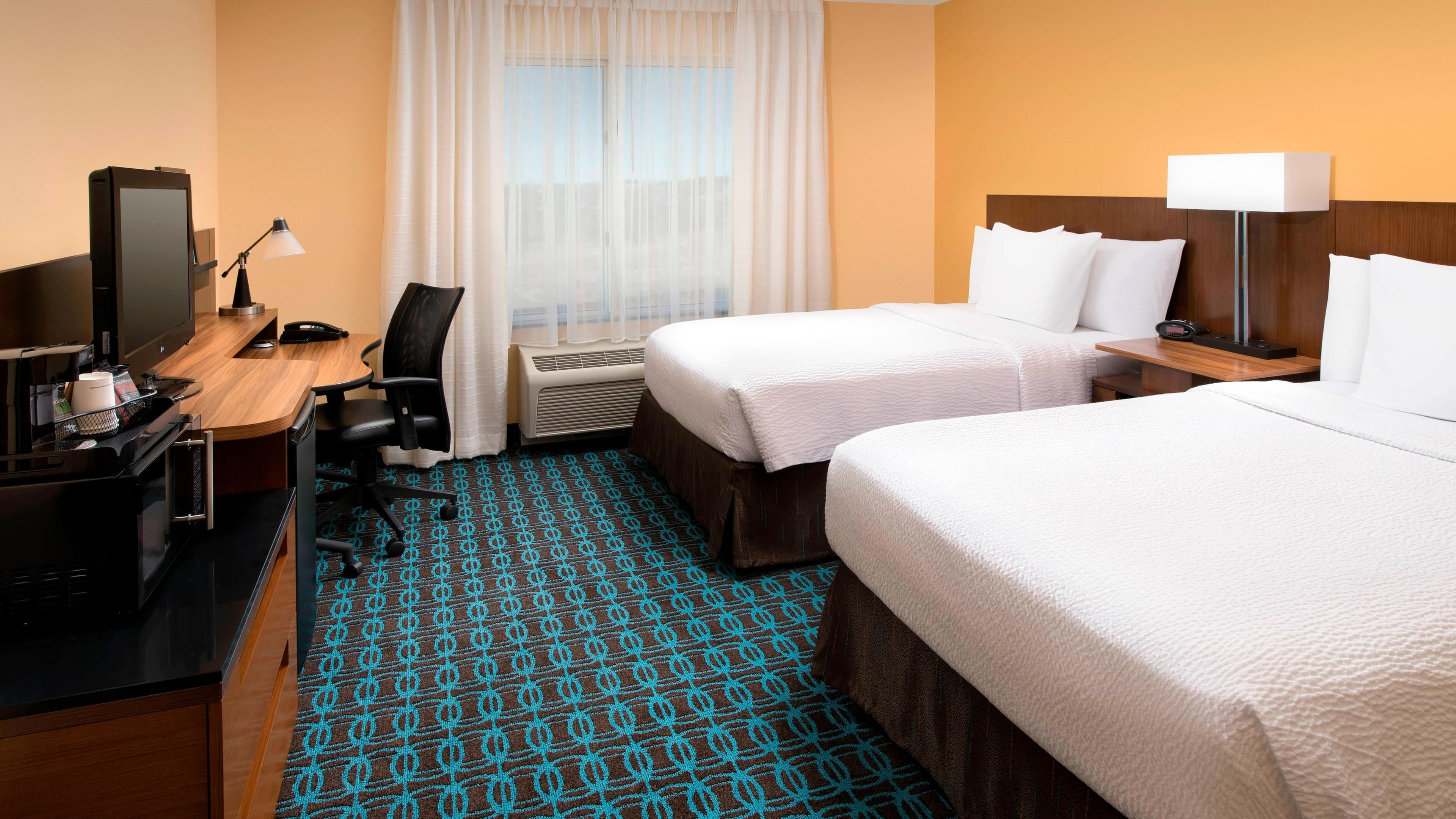 2 Double Beds - Image 1