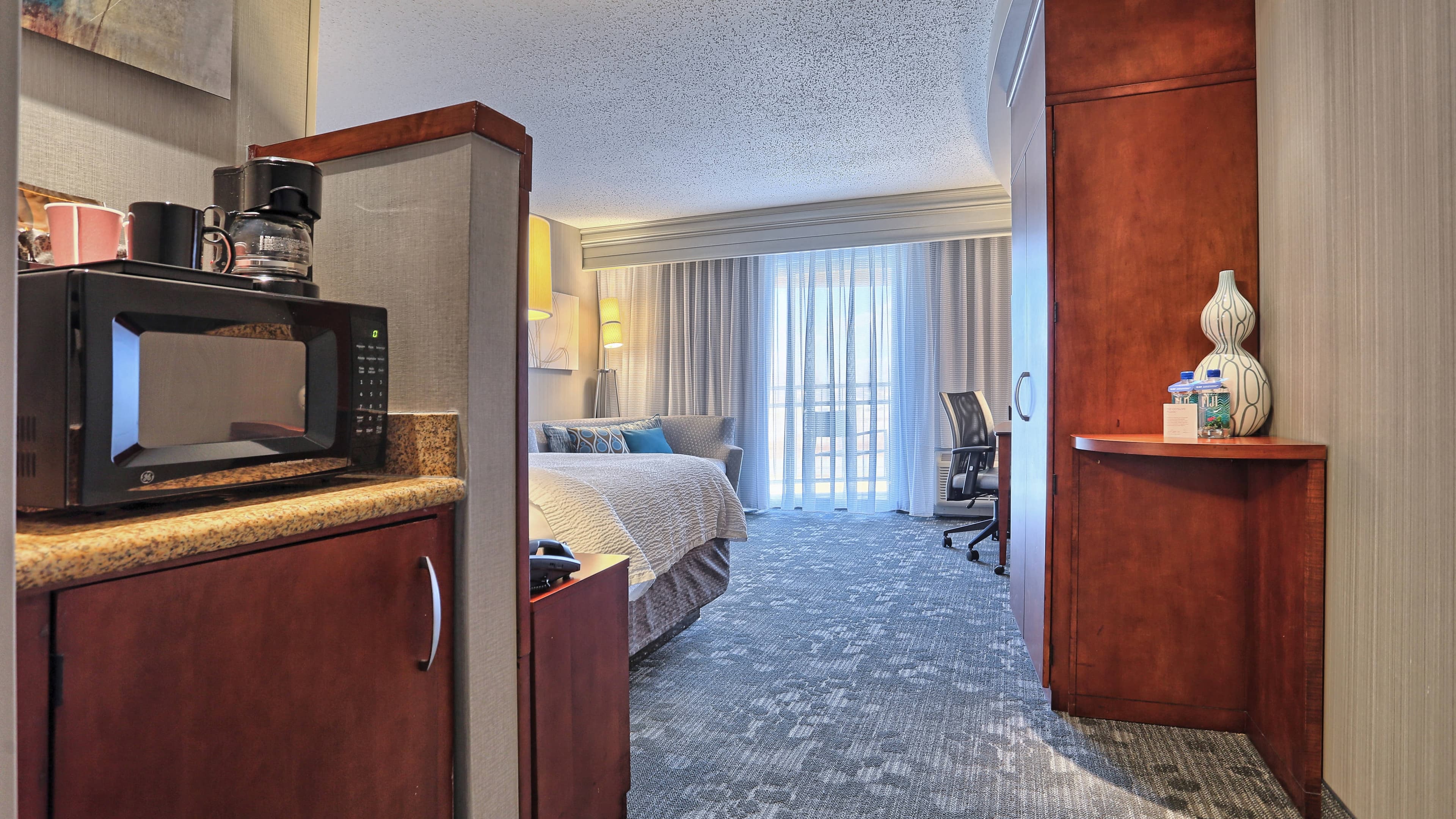 Standard King - Image 4