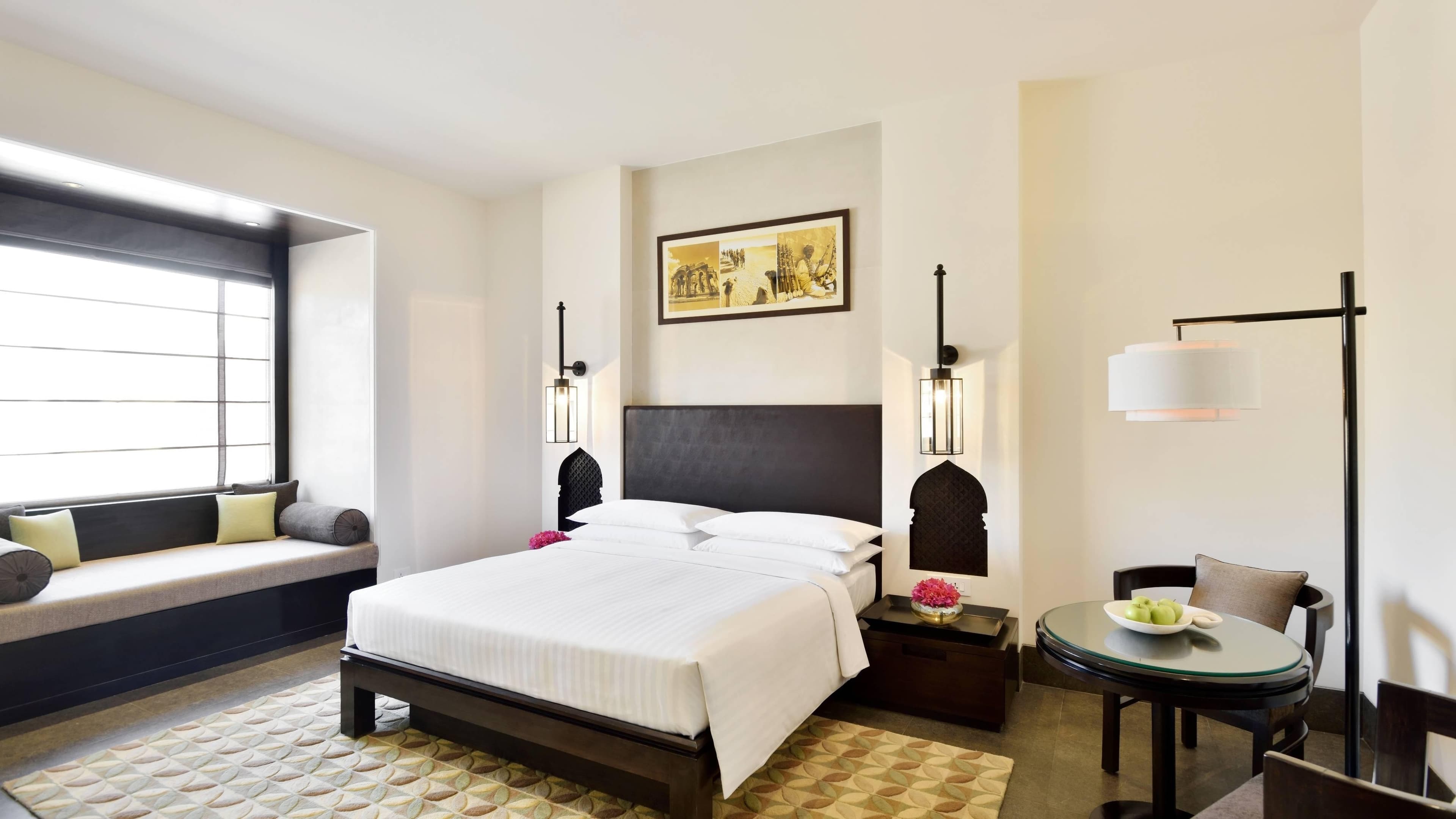 Deluxe Room - Image 1