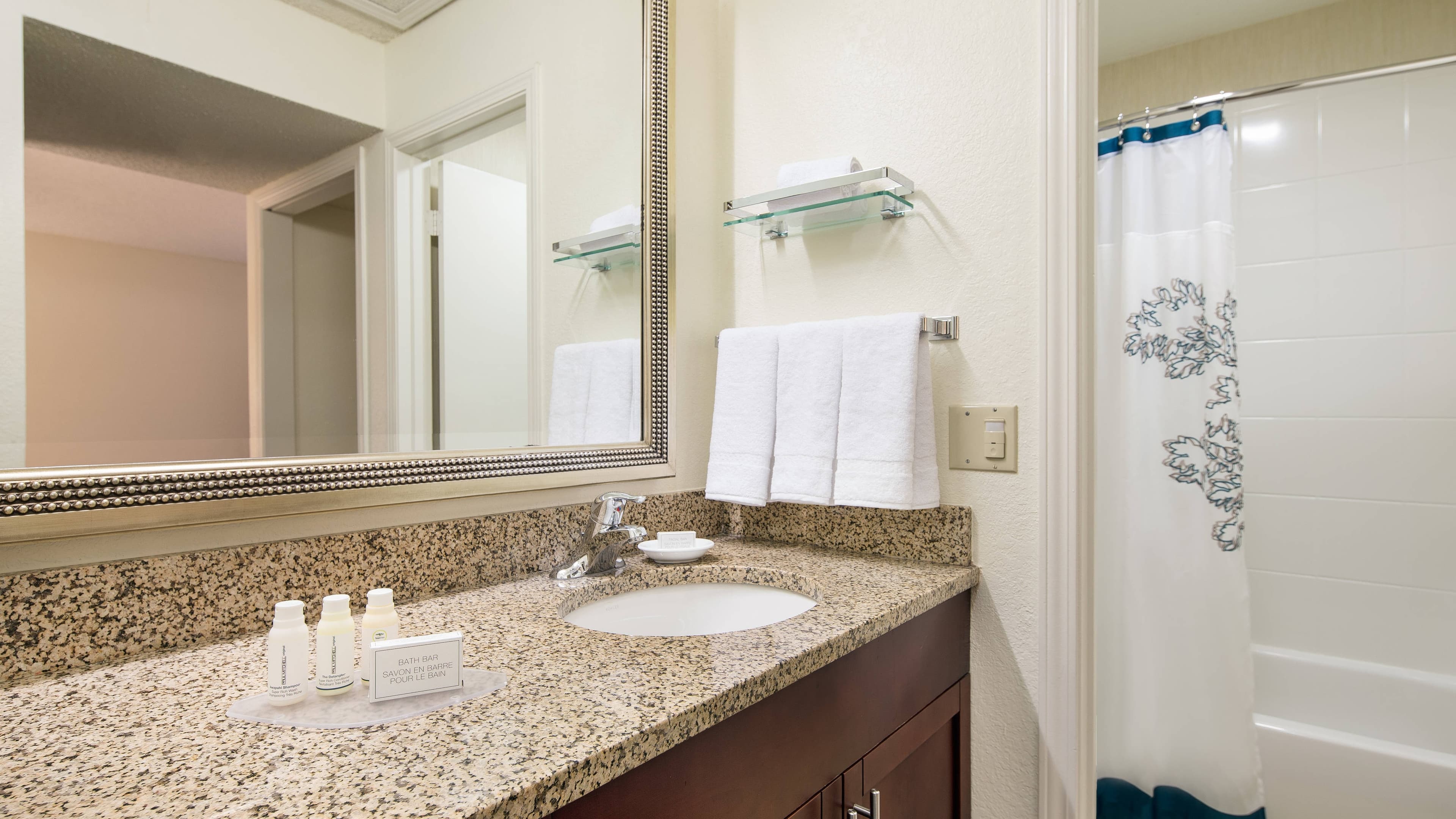 Studio King - Image 4