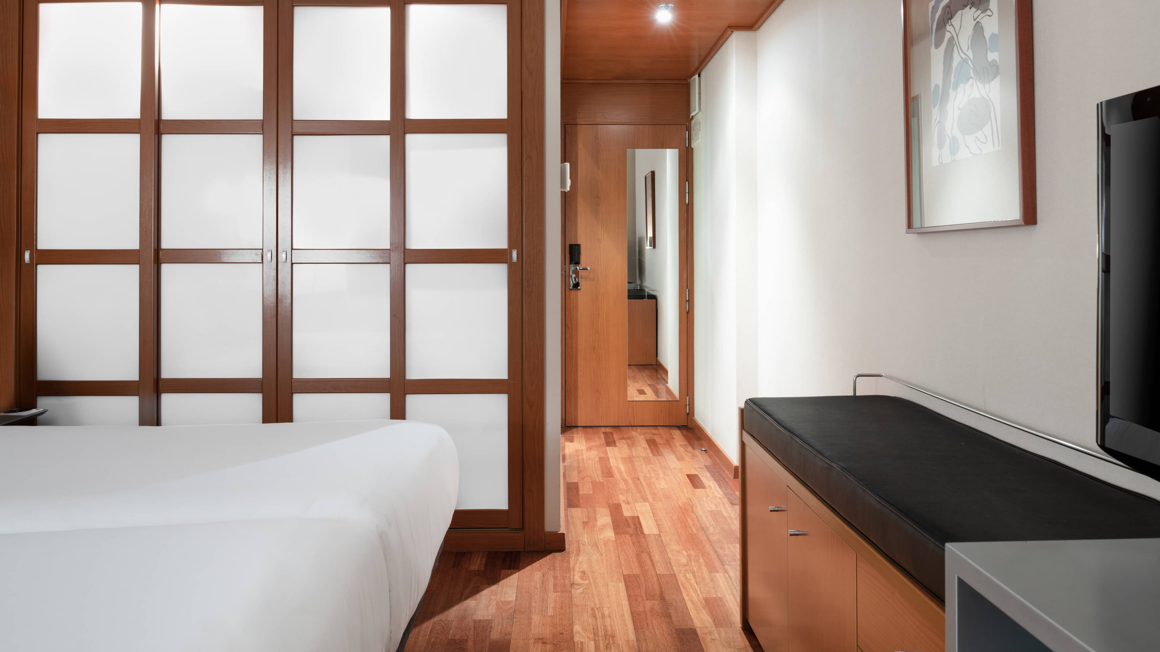 Standard Twin - Image 3