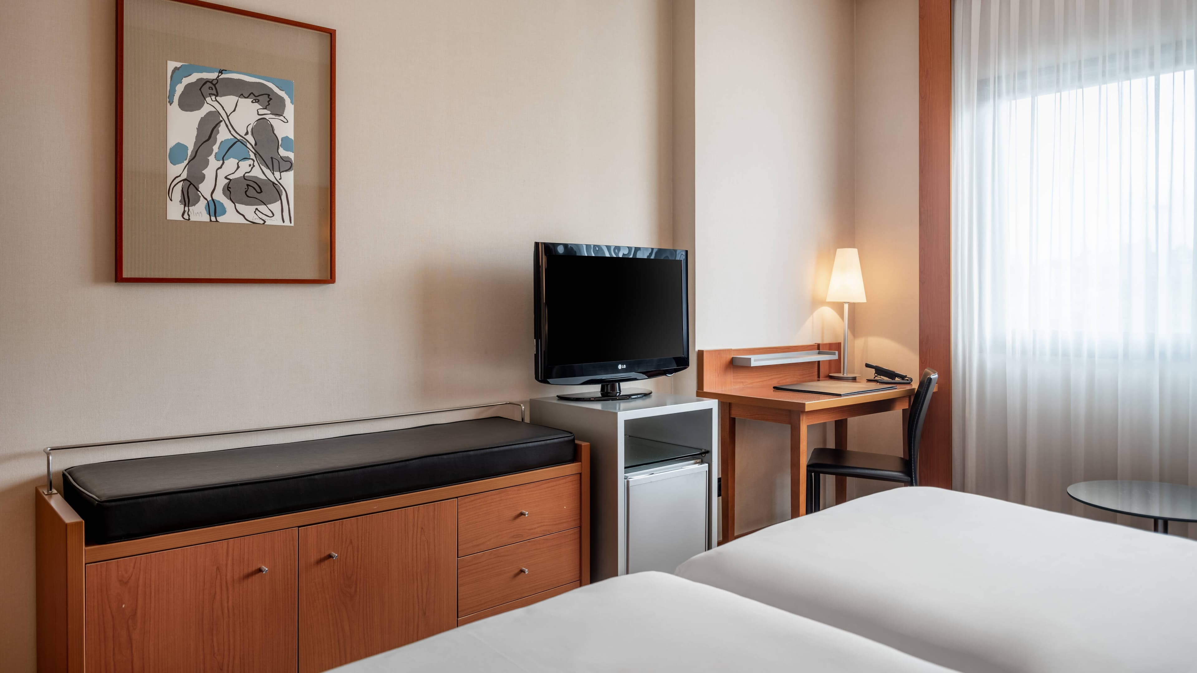 Standard Twin - Image 2