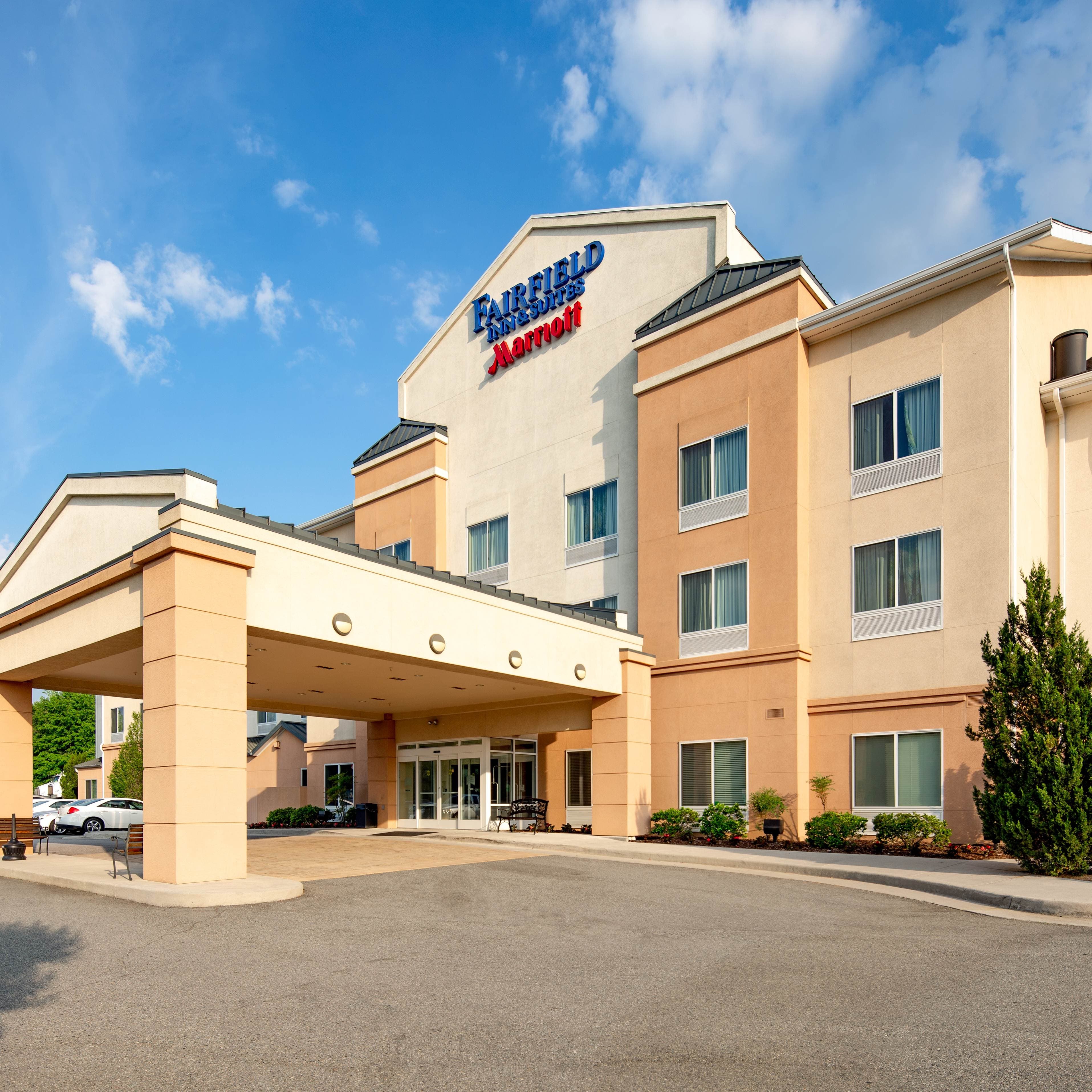 Fairfield Inn & Suites South Boston