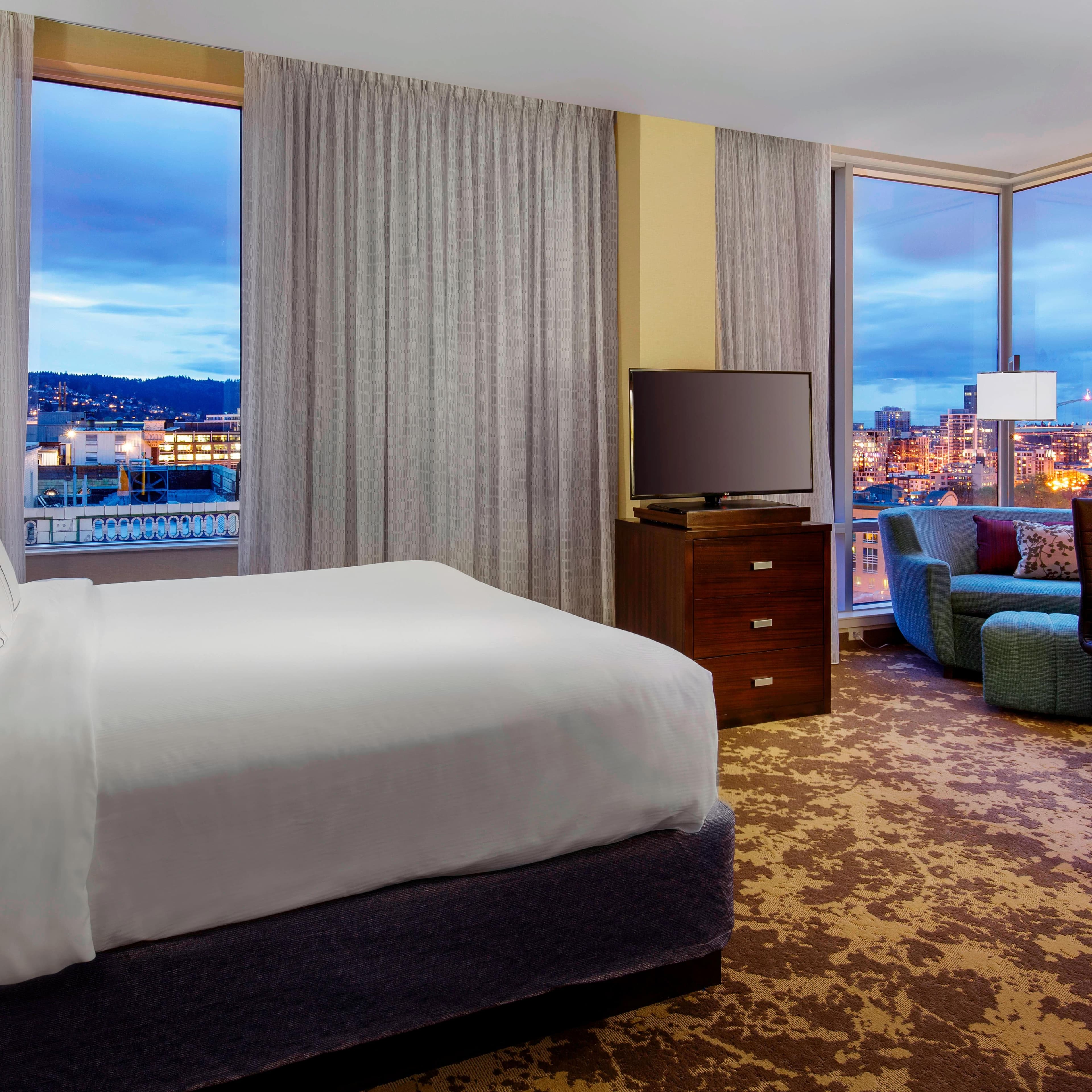 Courtyard Portland City Center