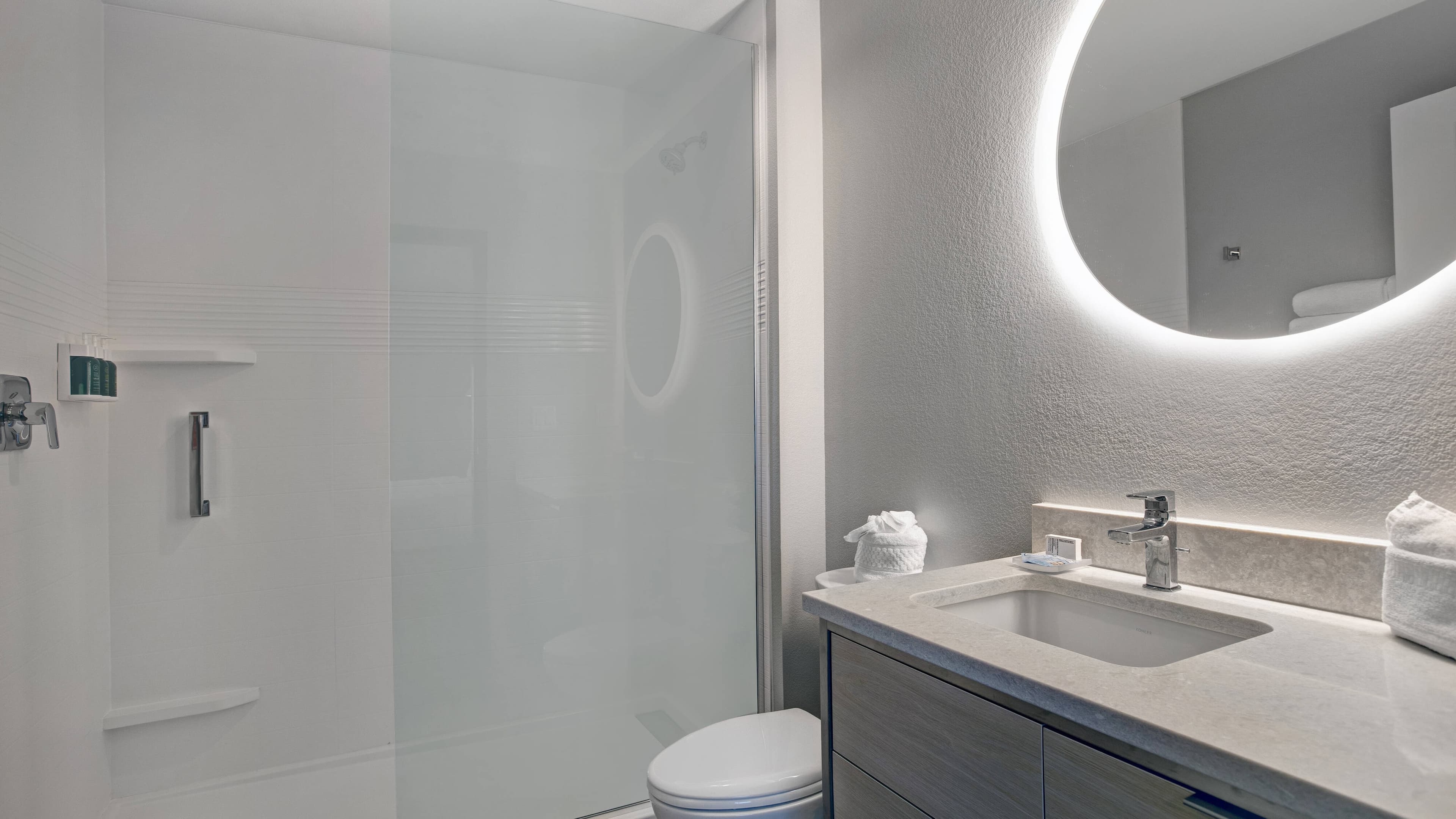 Two Queen Studio Suite - Image 7