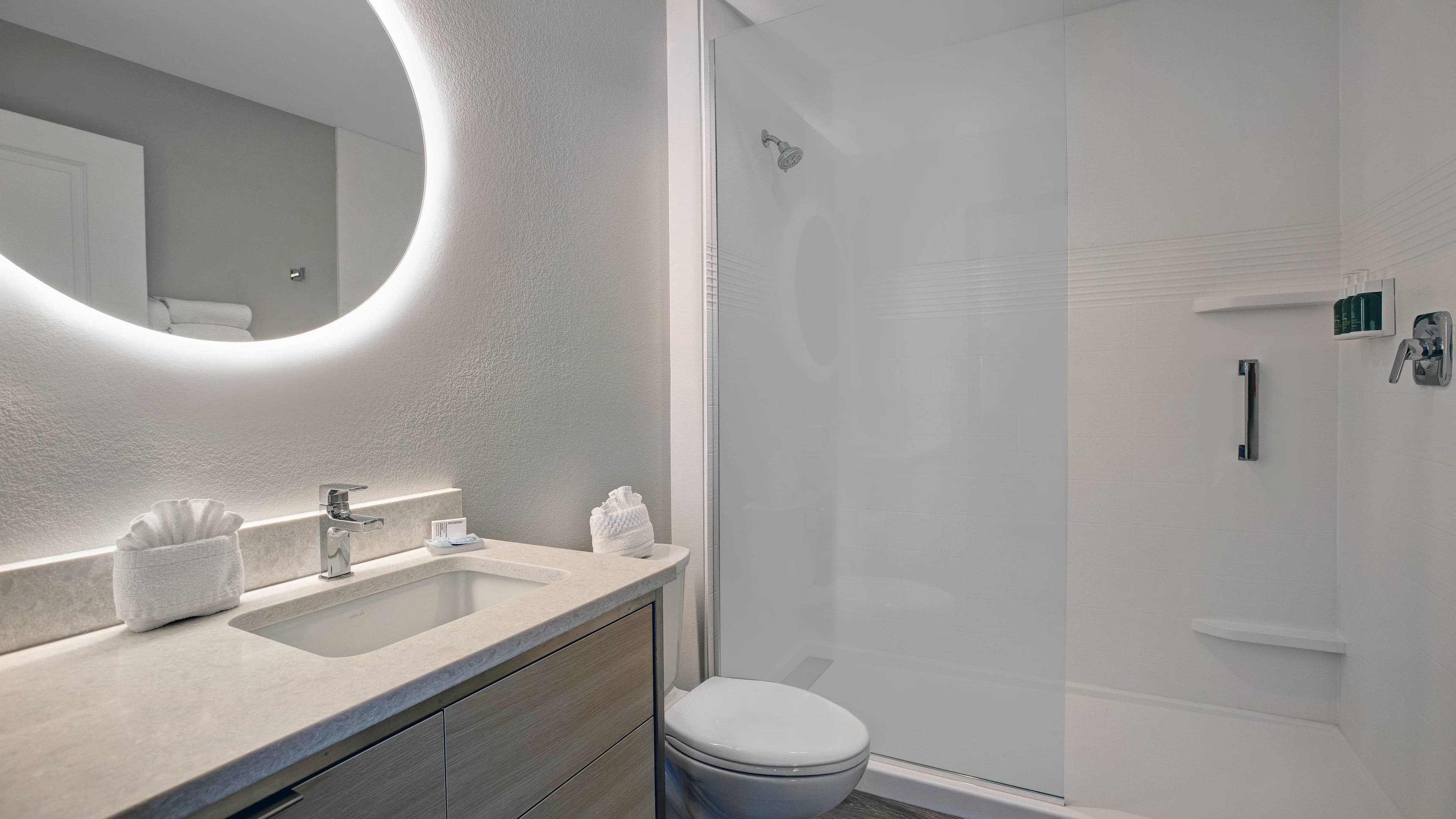 Two Queen Studio Suite - Image 8