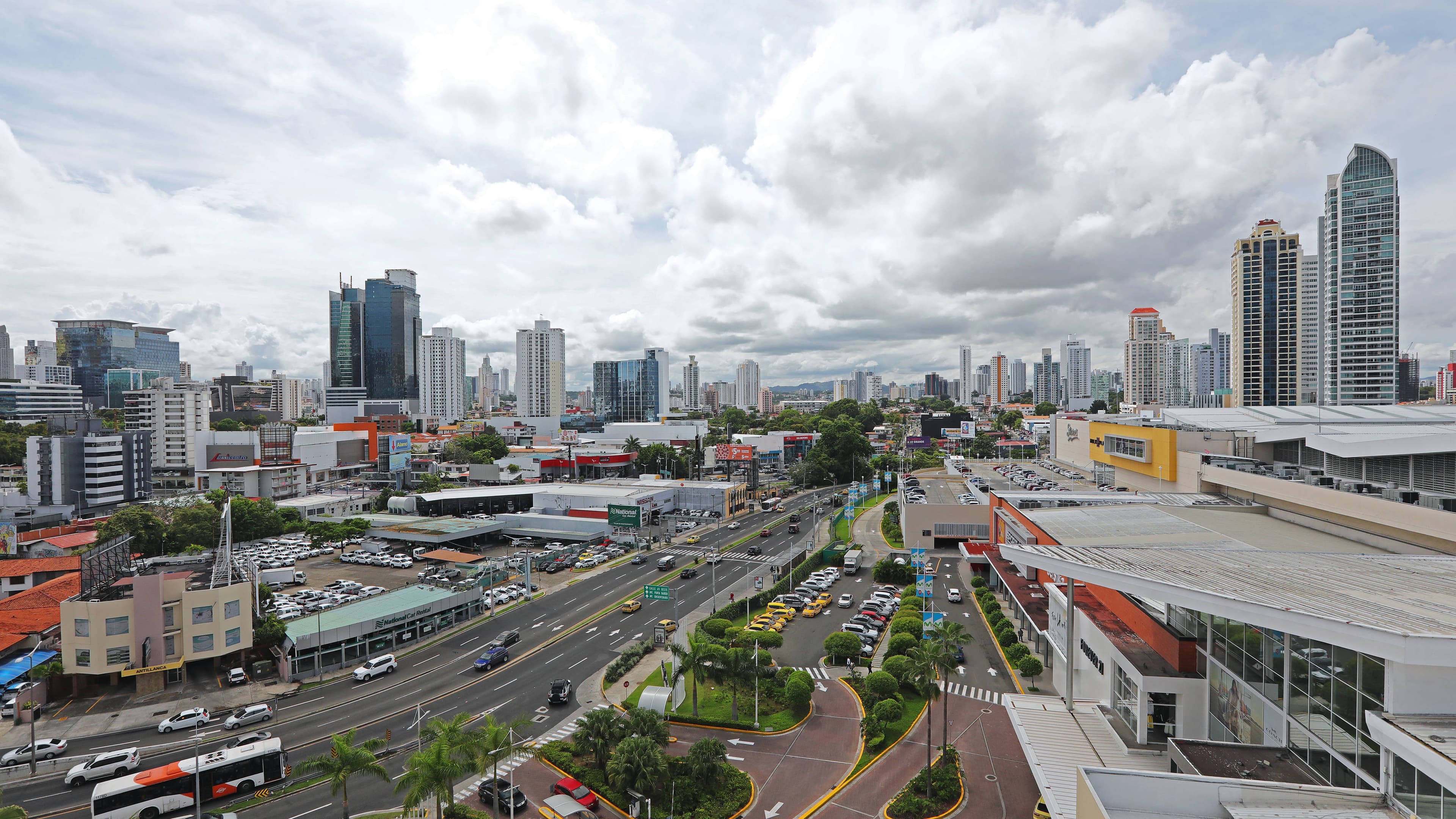 Standard Double Room - Image 6