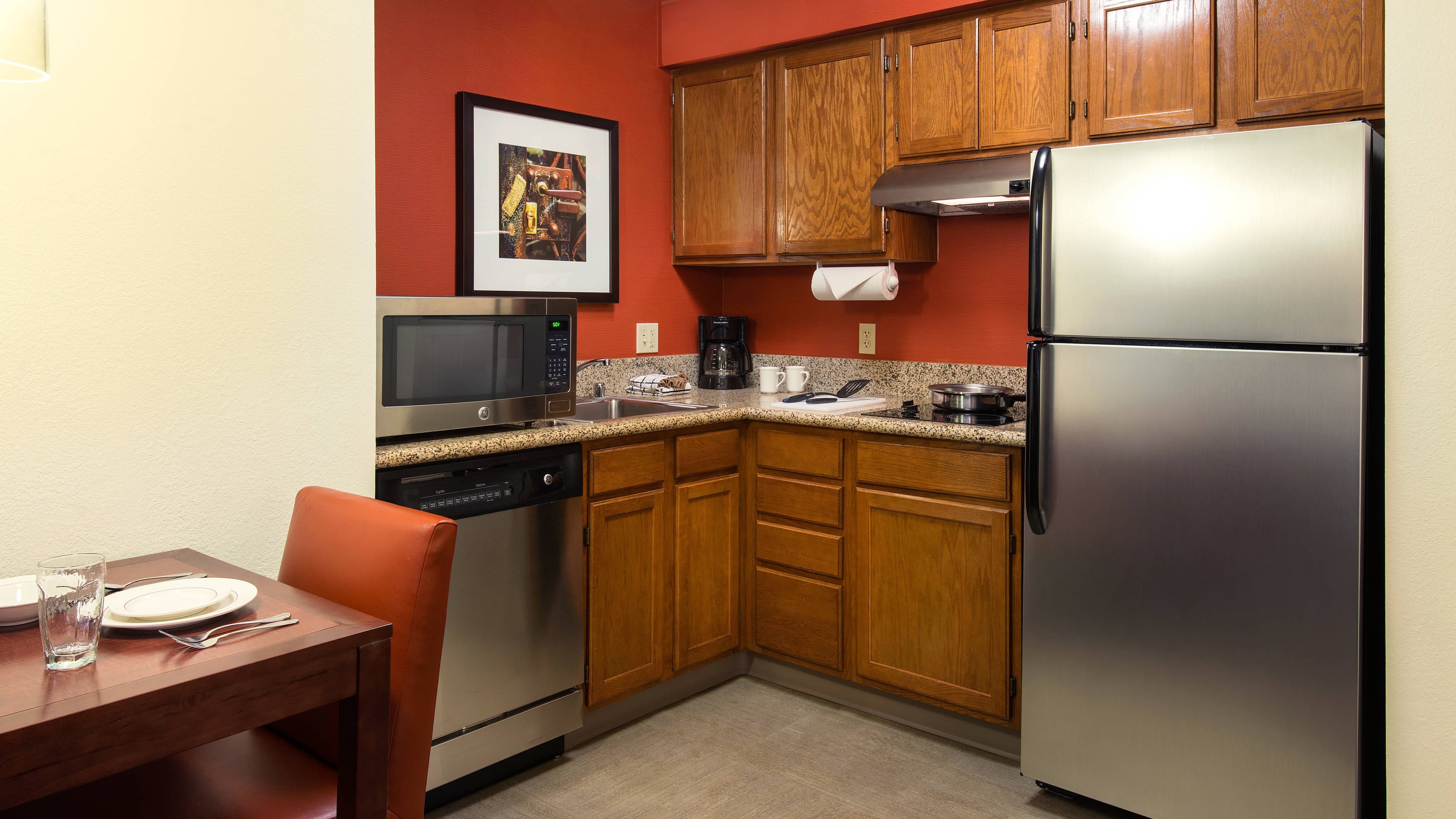 1 Bedroom Suite - Image 2