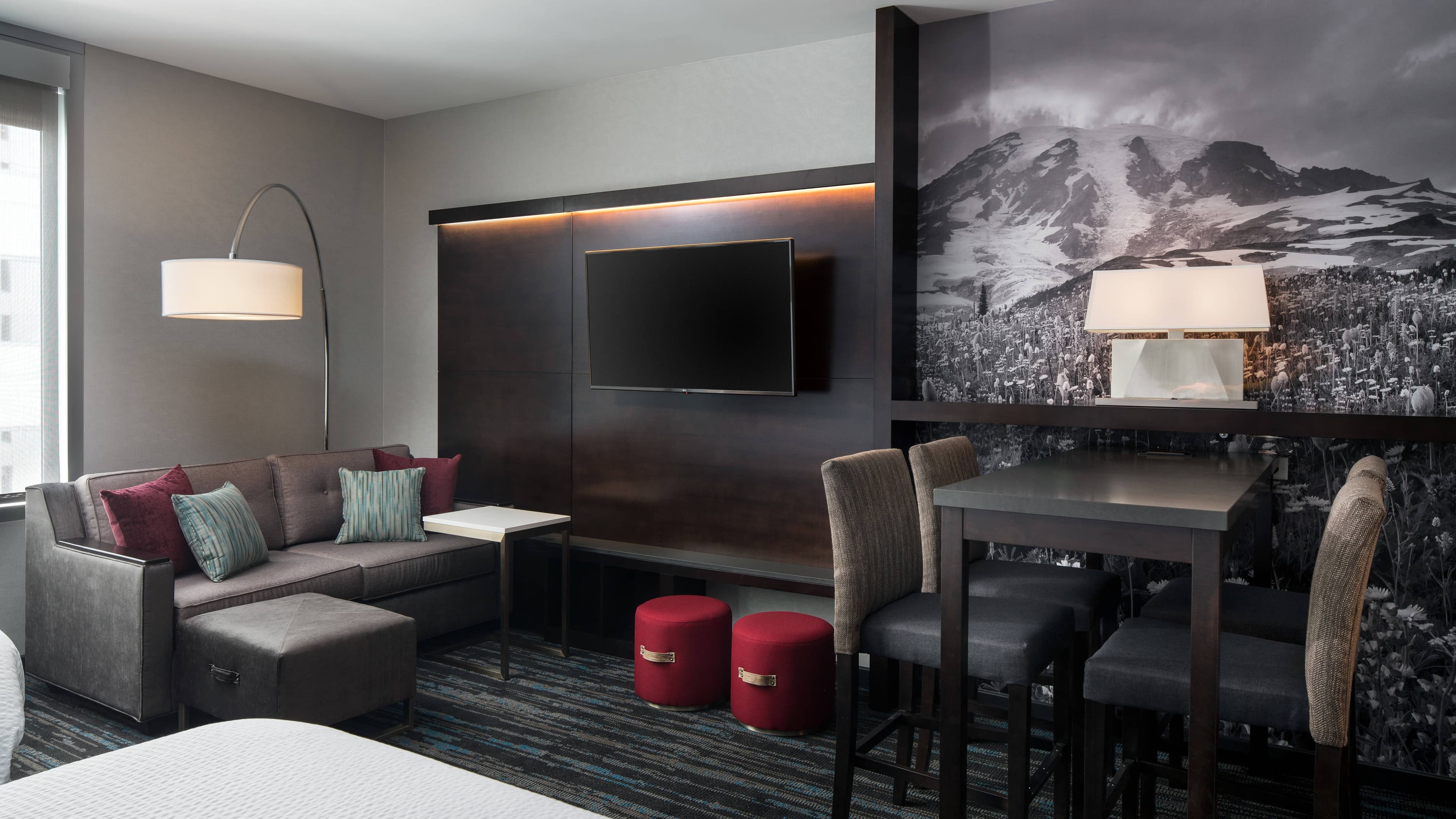 2 Queen Studio Suite - Image 2