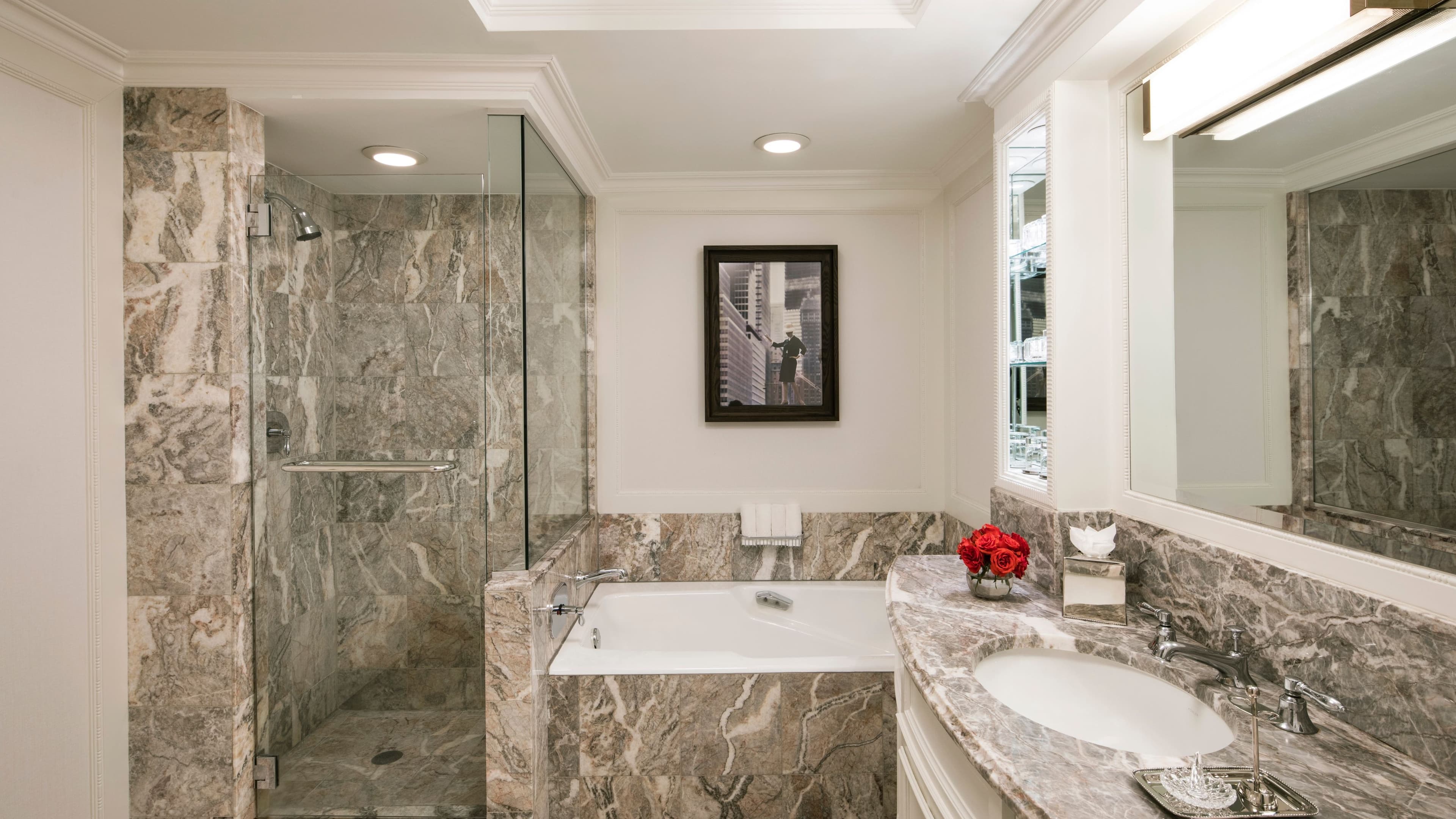 Deluxe Room - Image 3