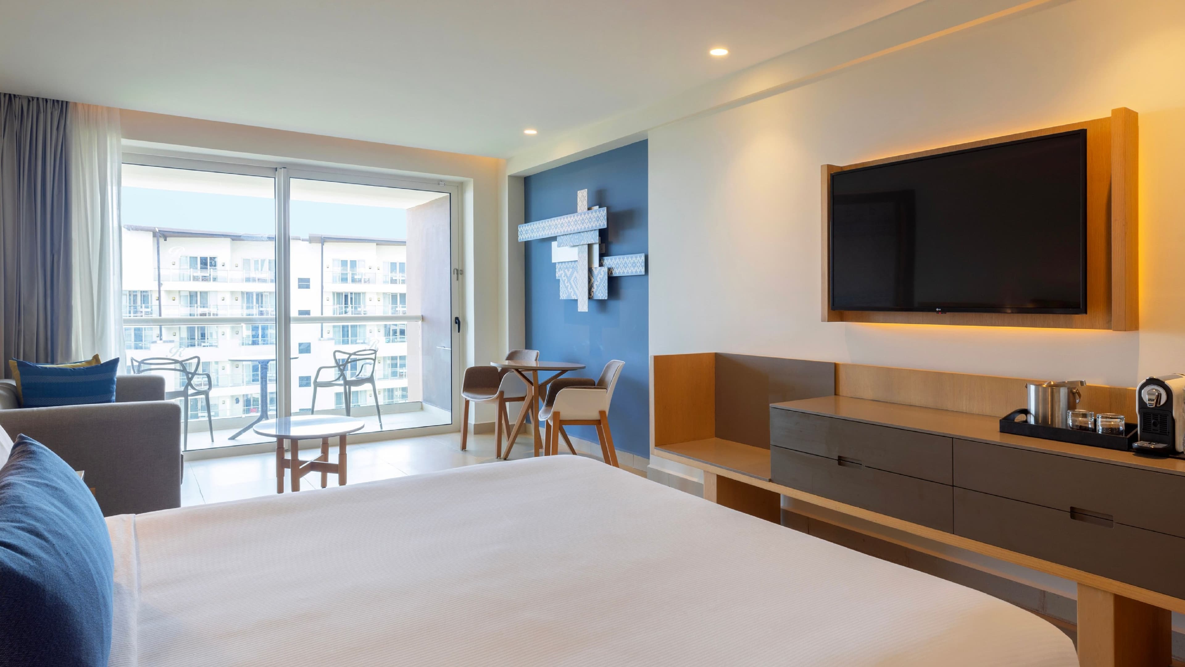 Garden View - Image 3