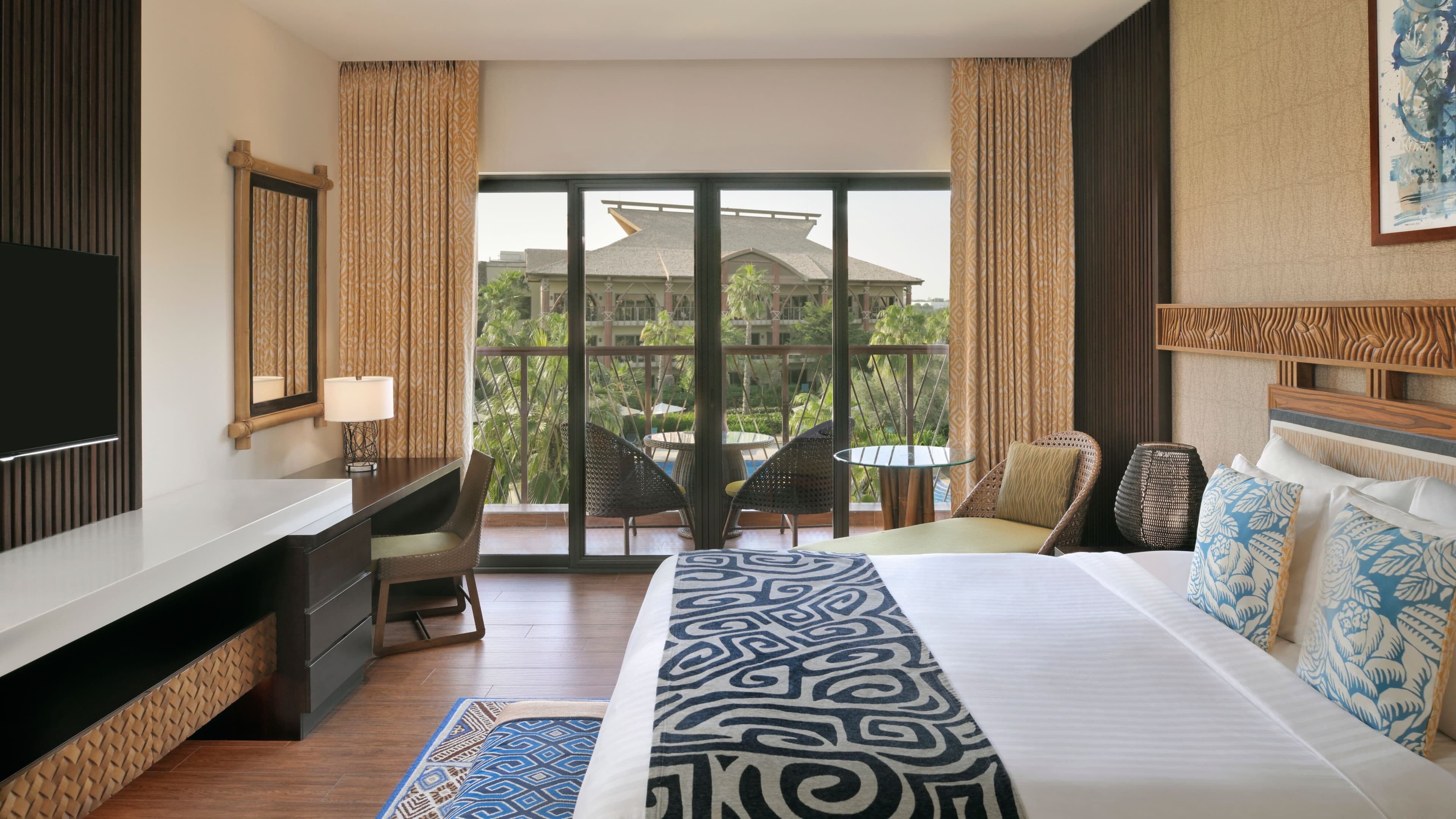 Room with Park Access - Image 6