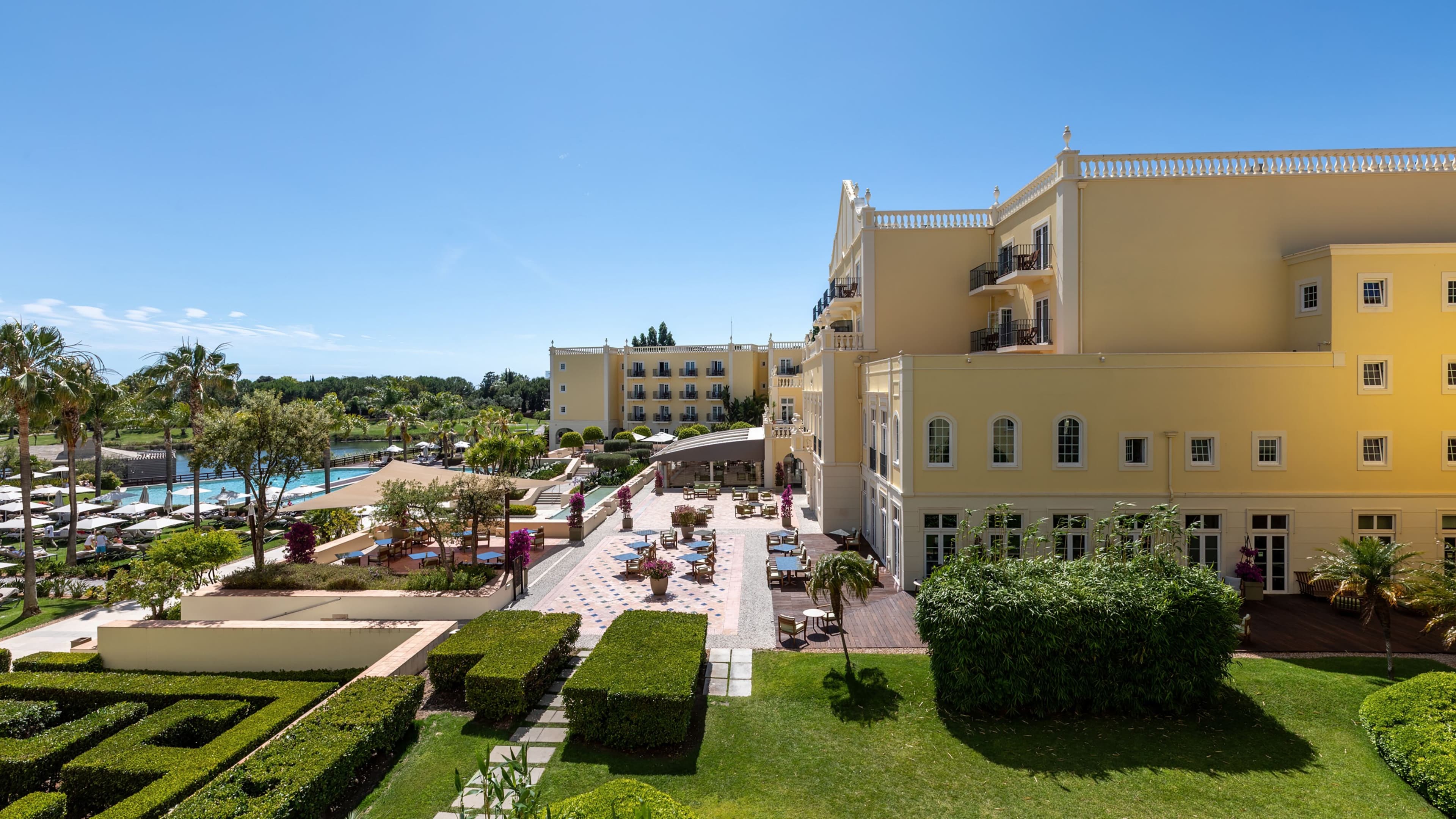 Tropical Retreat Dbl Bed - Image 12