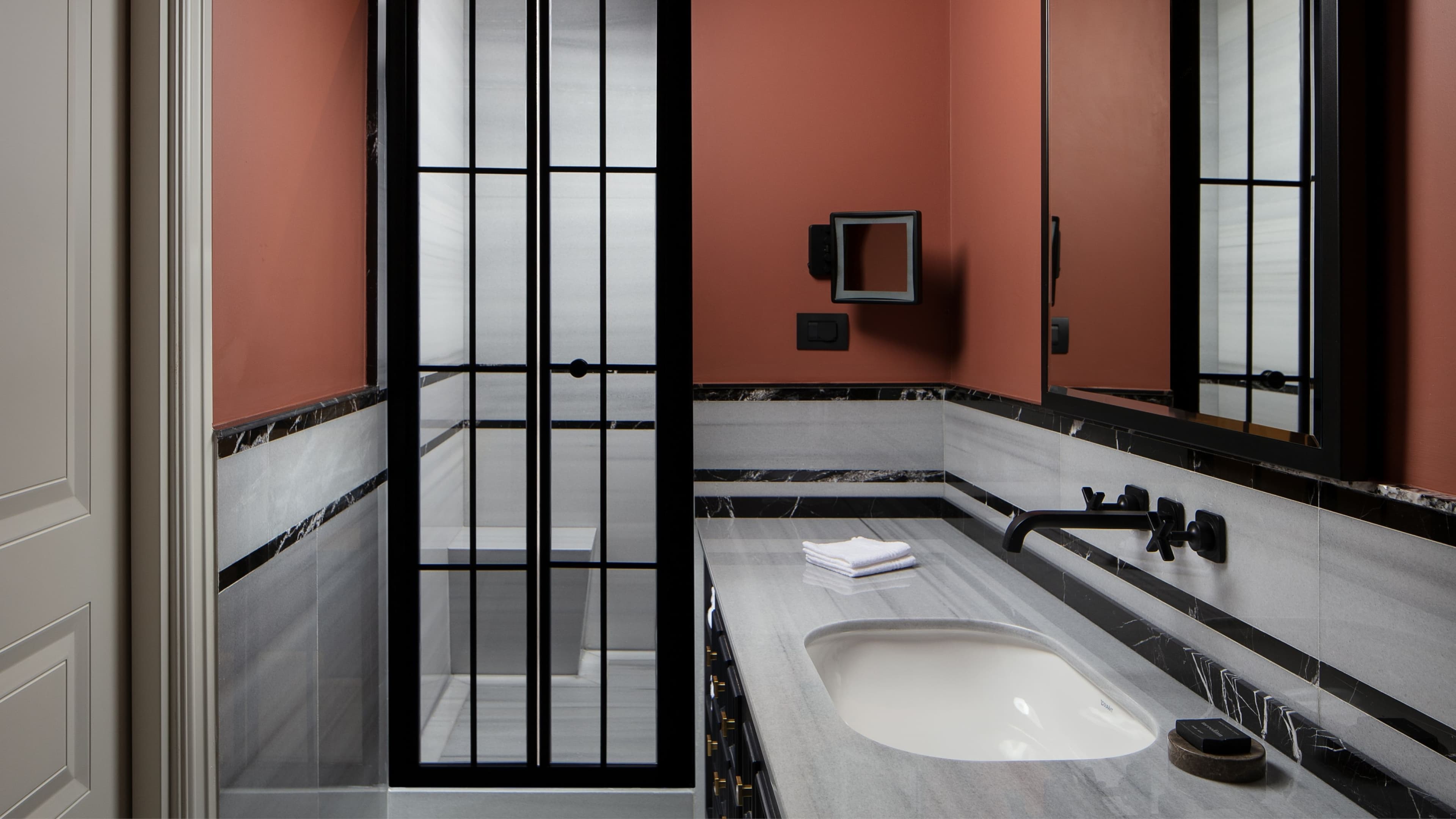 Grand Pera - Image 5