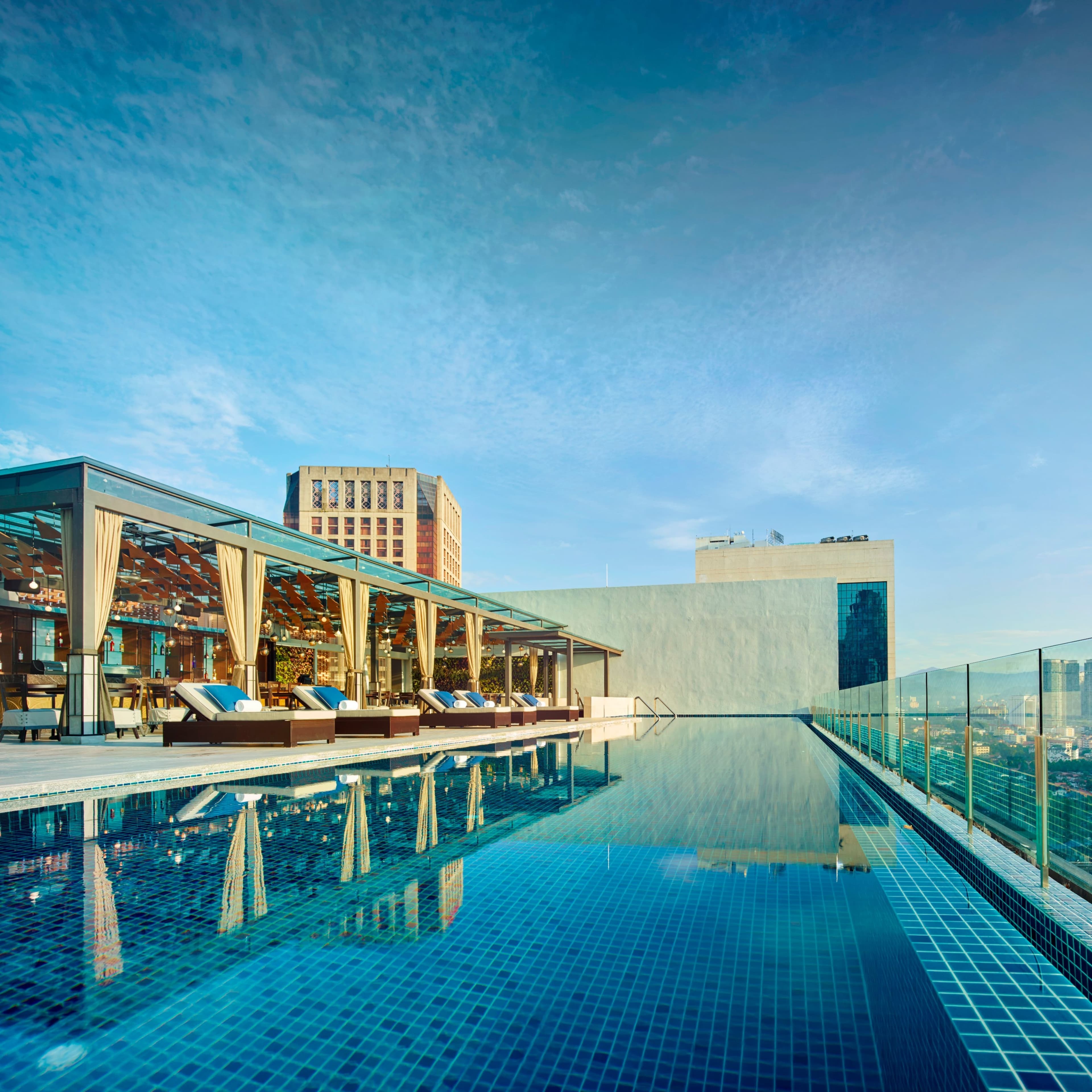 Hotel Stripes Kuala Lumpur, Autograph Collection