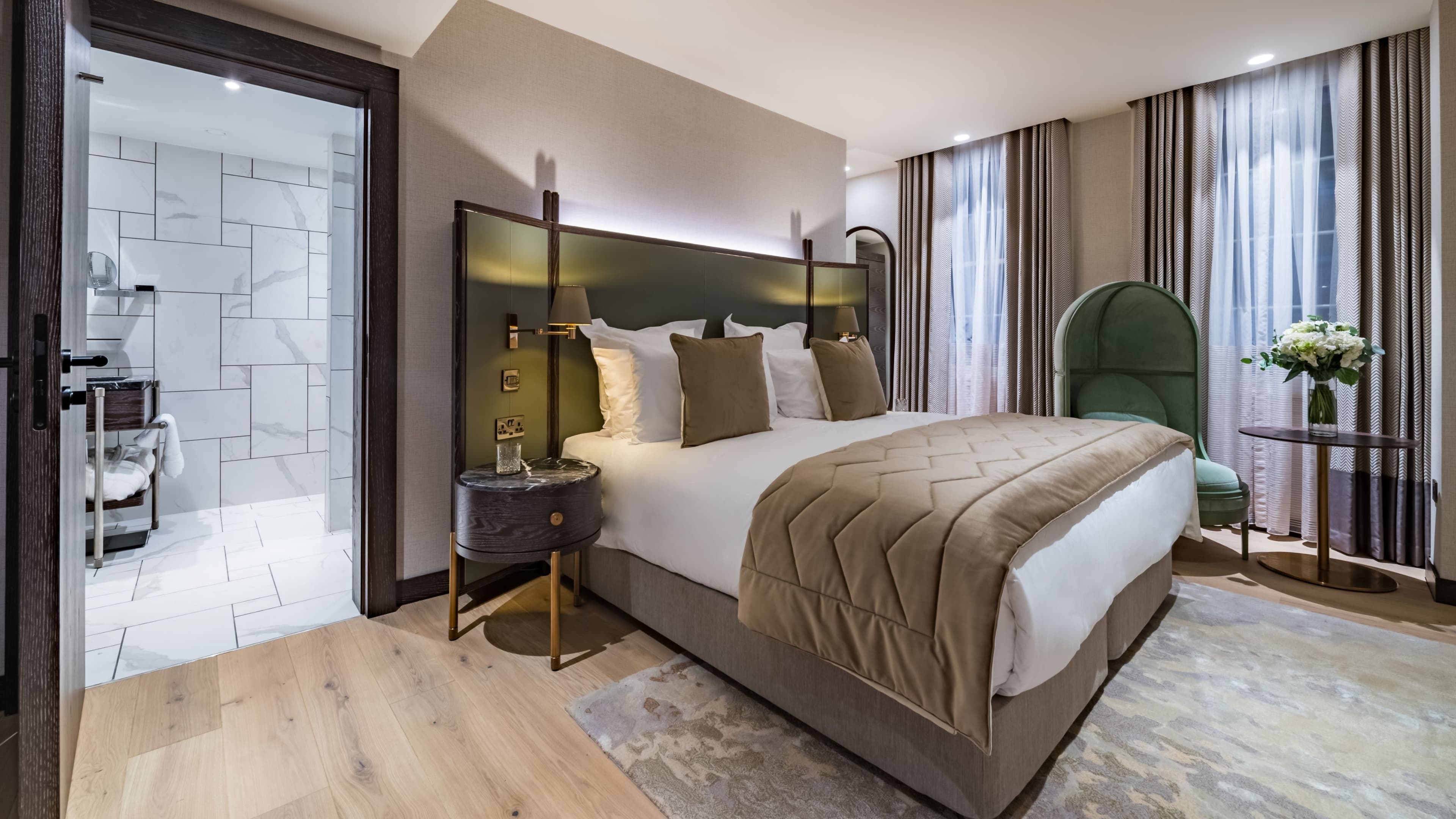 Arthur Hope - Image 1