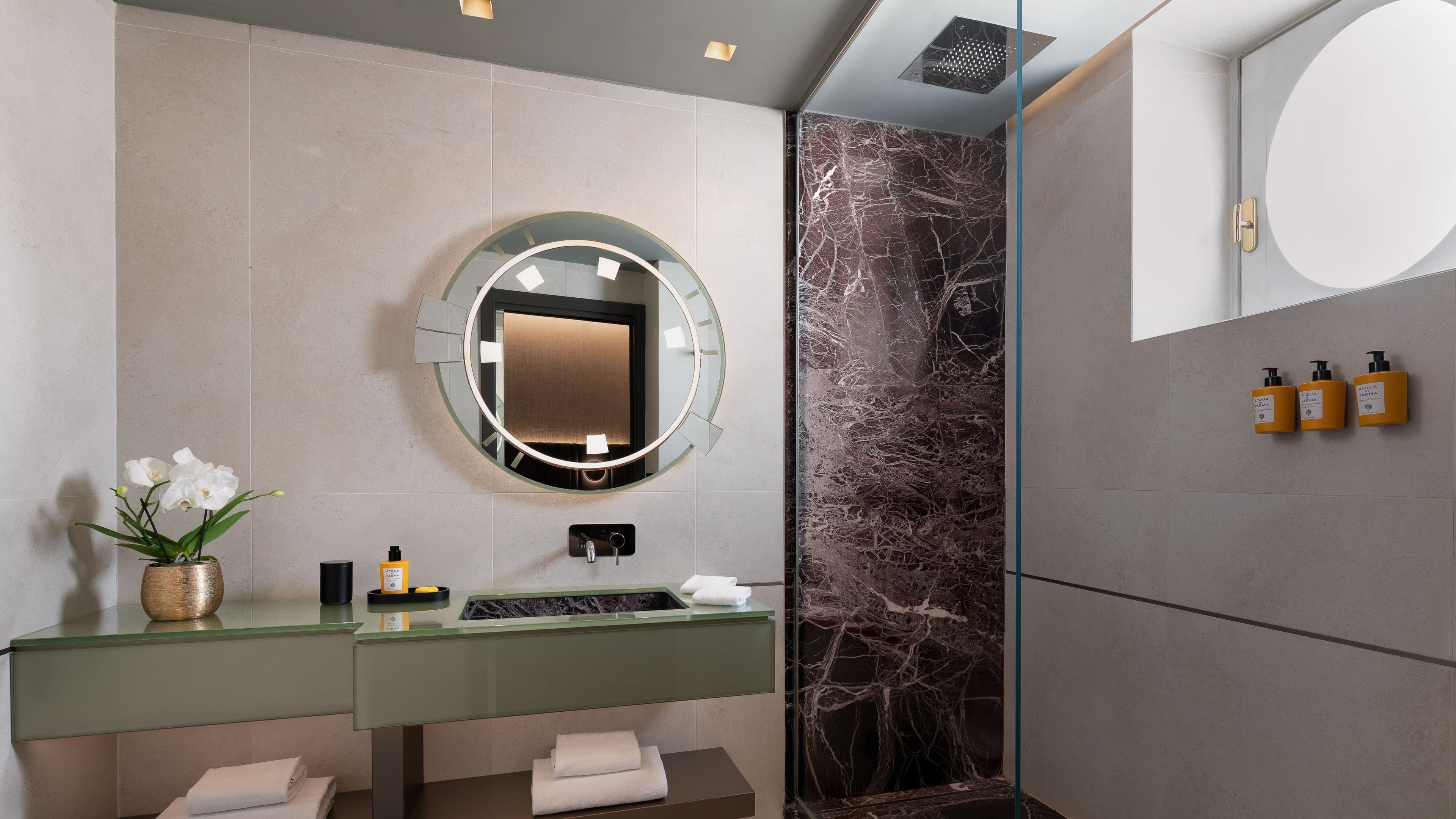 Classic Room - Image 4