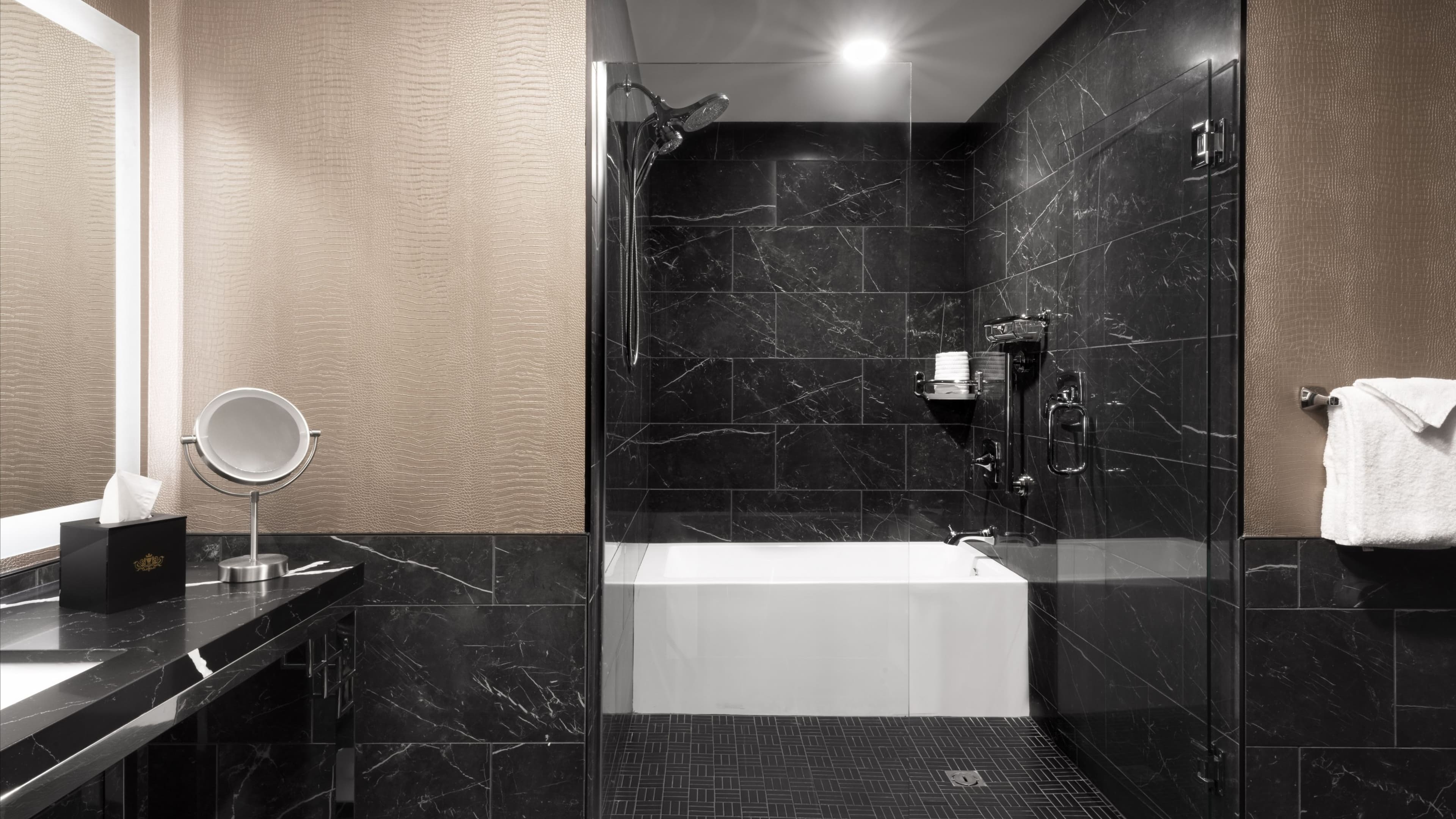 Larger Guest room - Image 3