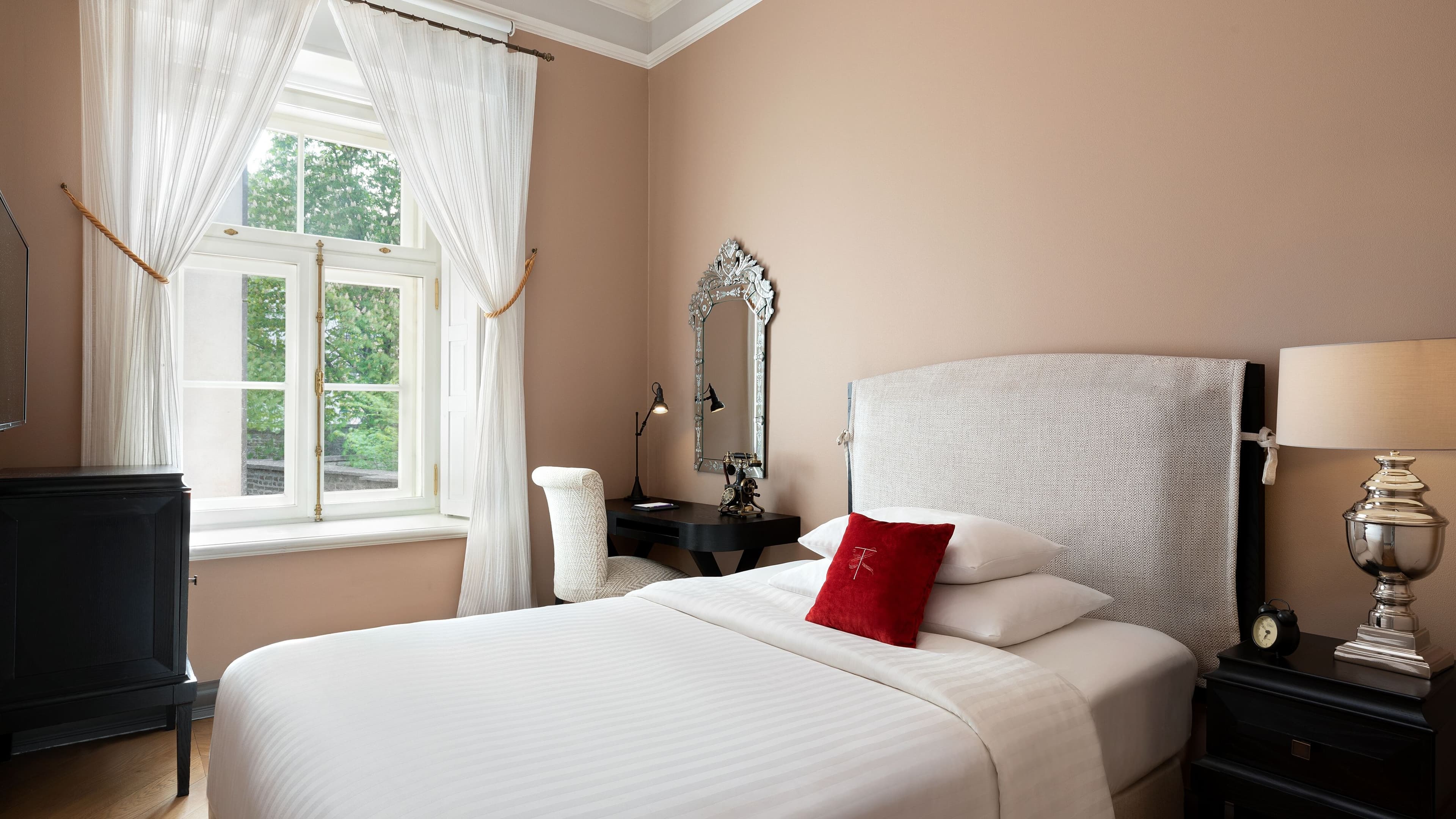 Cozy Comfort - Image 6