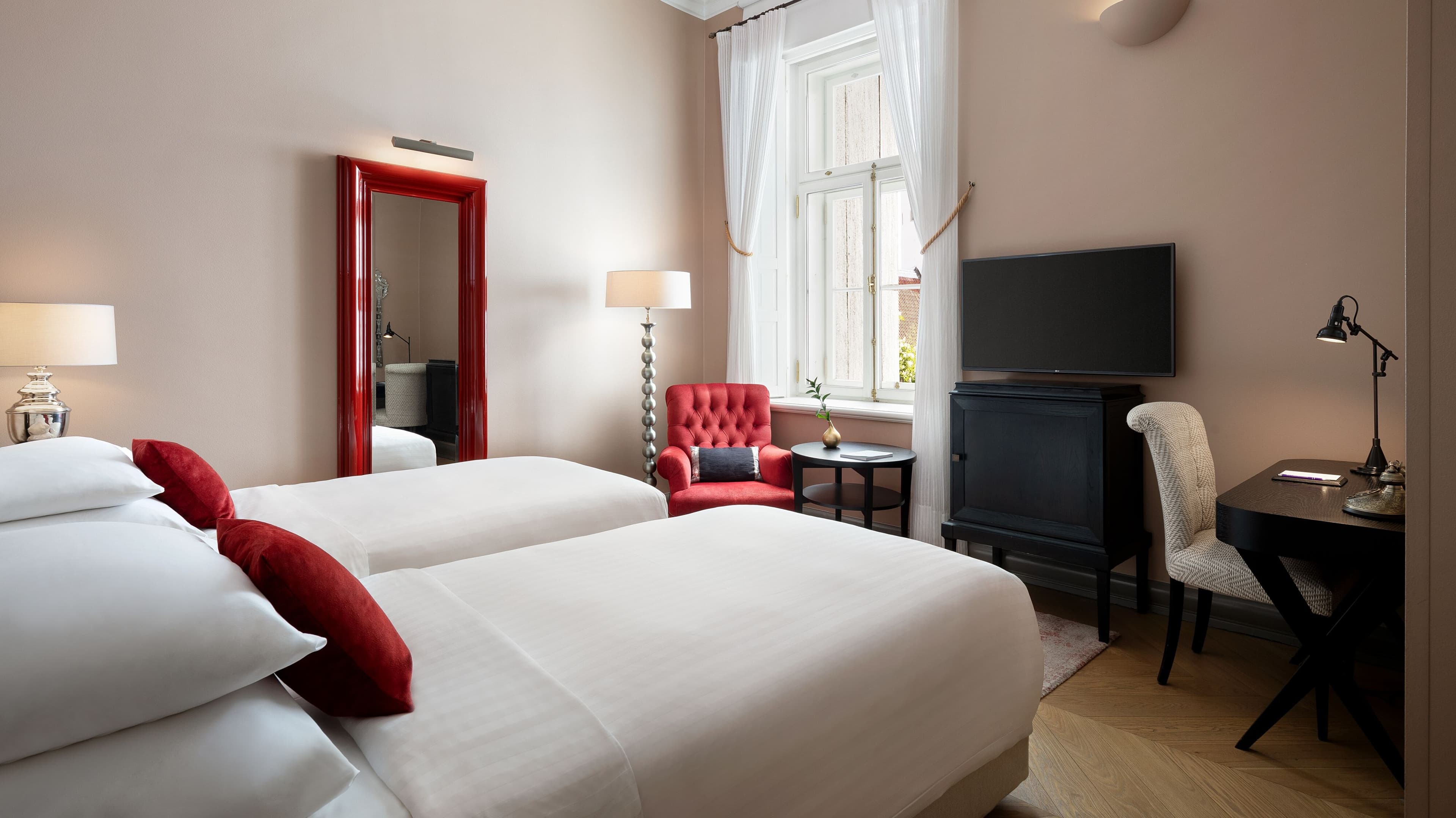 Cozy Comfort - Image 5