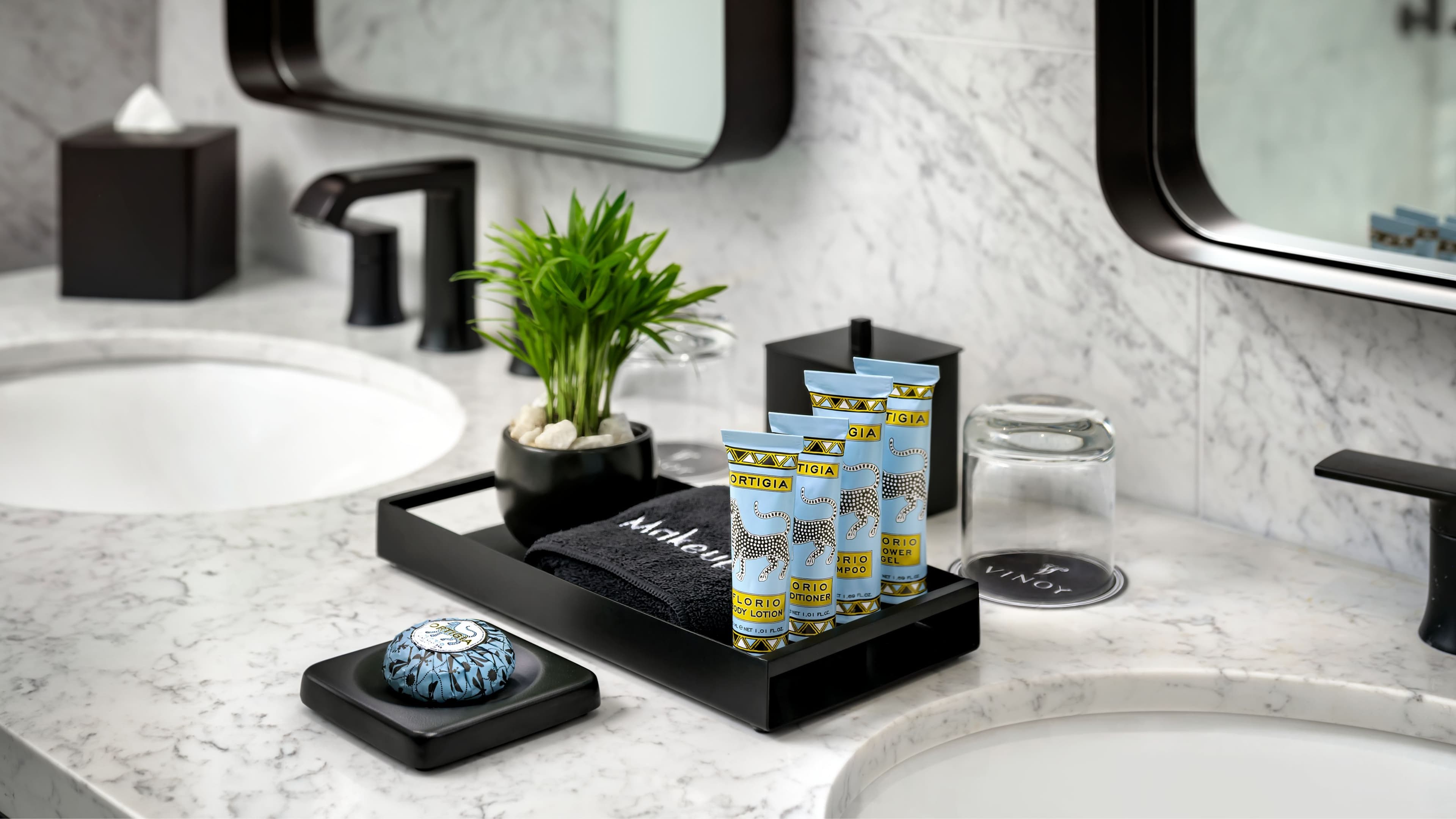 Deluxe Historic - Image 7