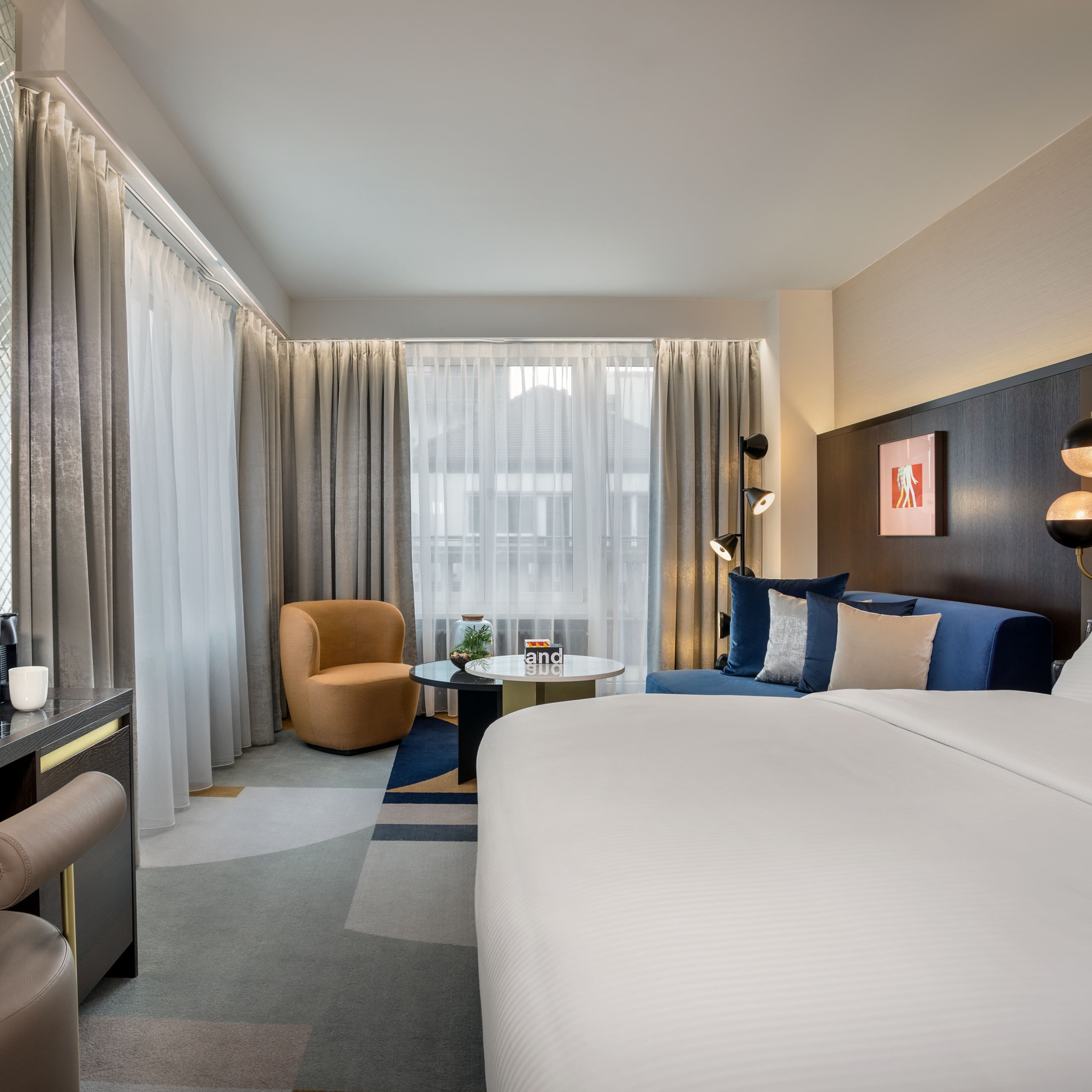 Neues Schloss Privat Hotel Zurich, Autograph Collection