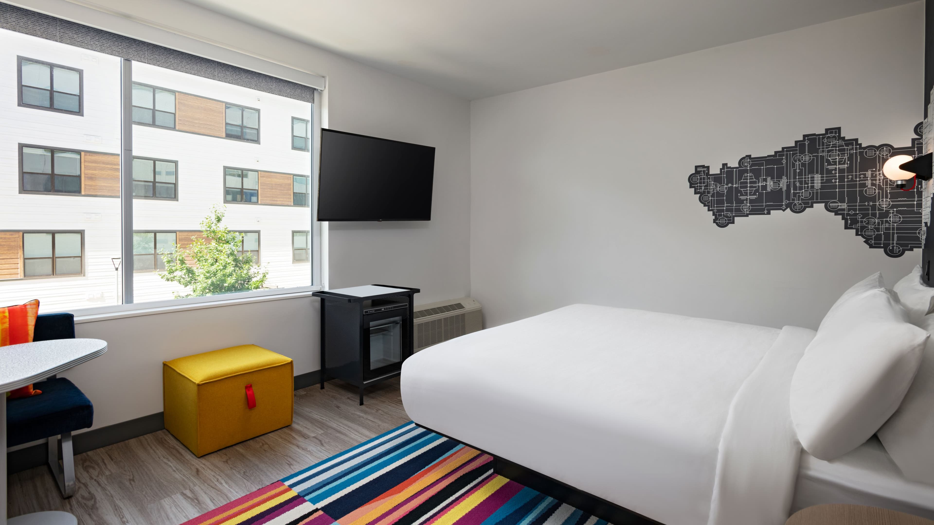 Aloft King - Image 1