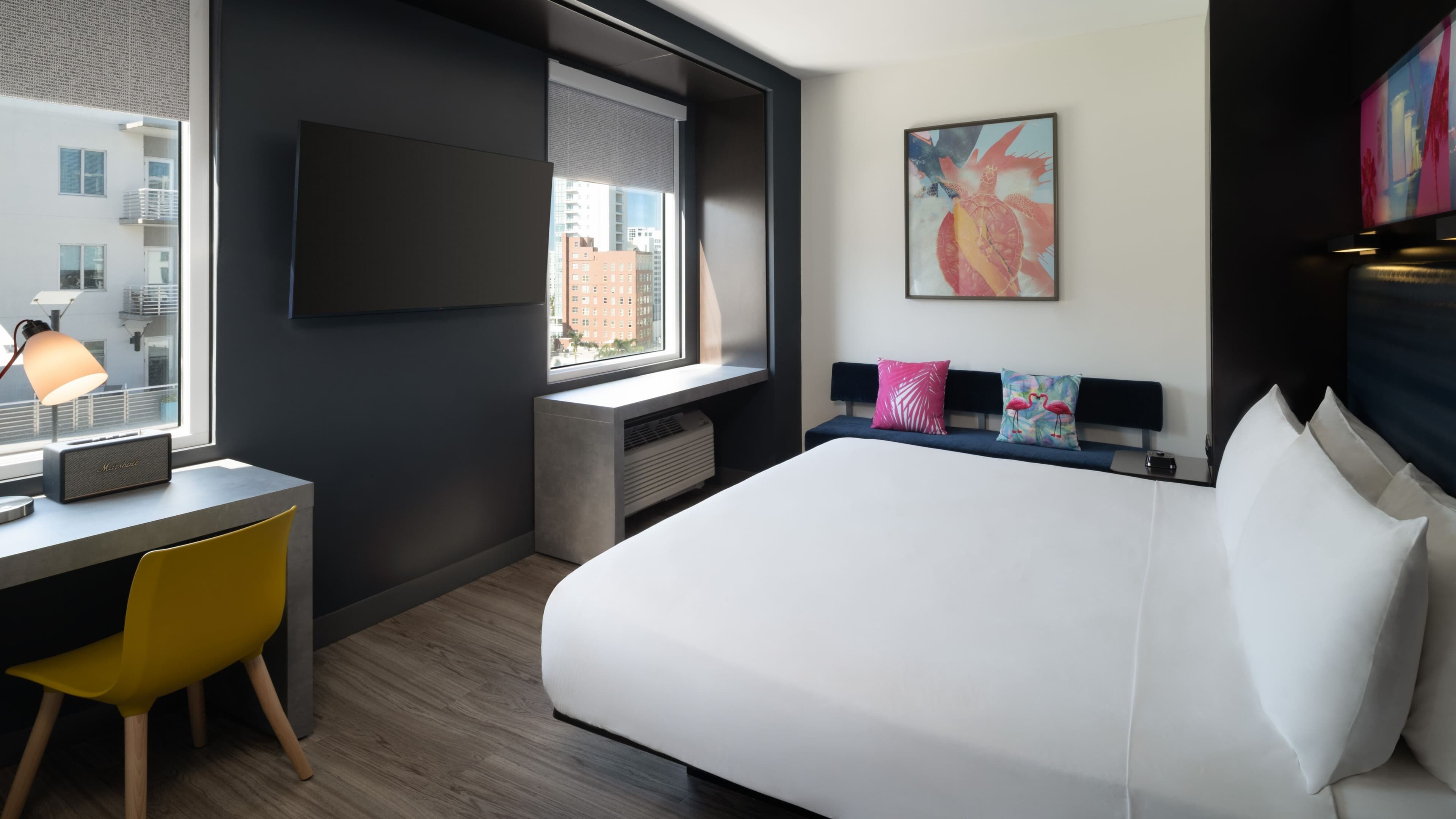 Renovated Aloft Room - Image 1