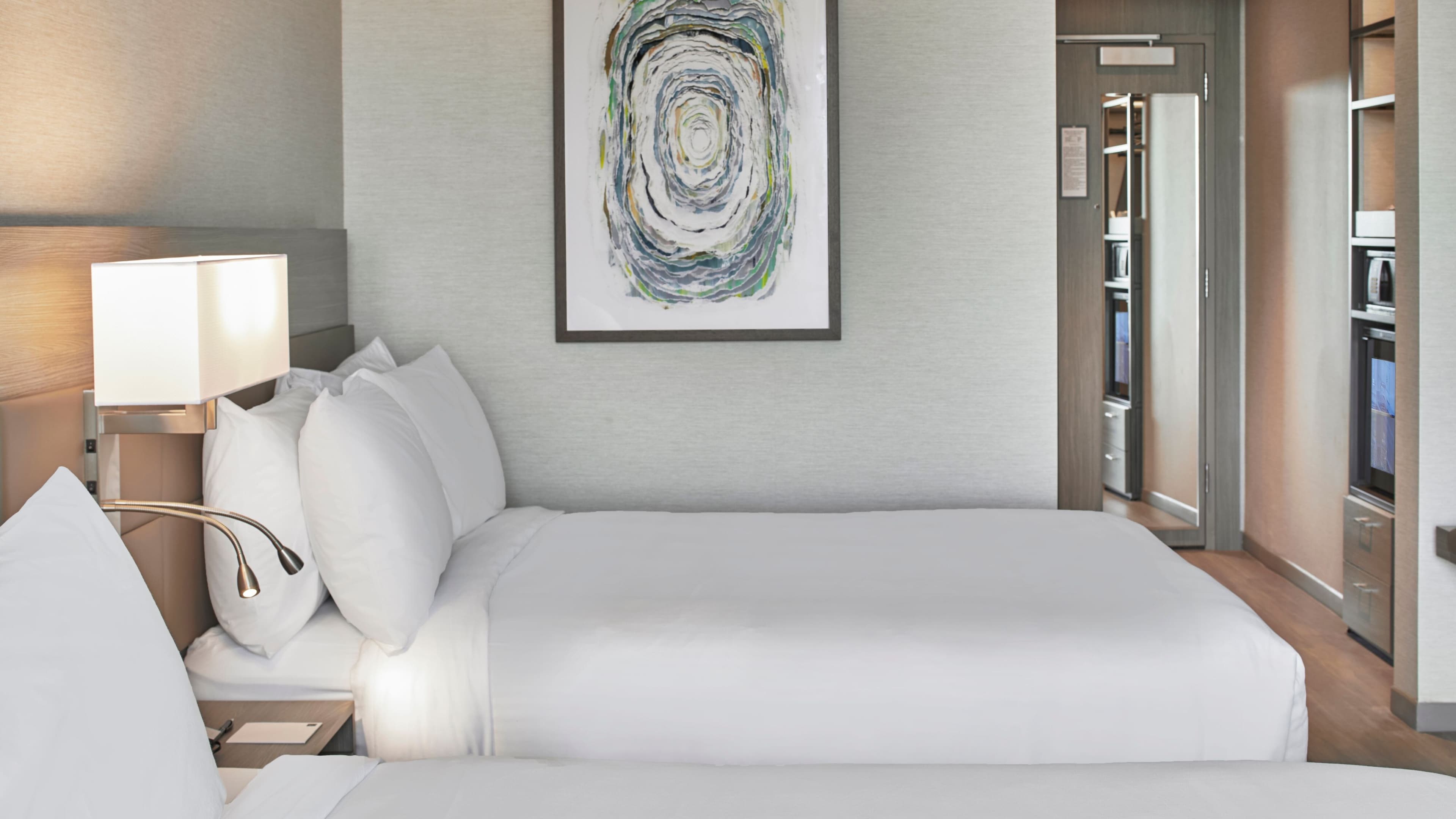 2 Queen Guest Room - Image 4