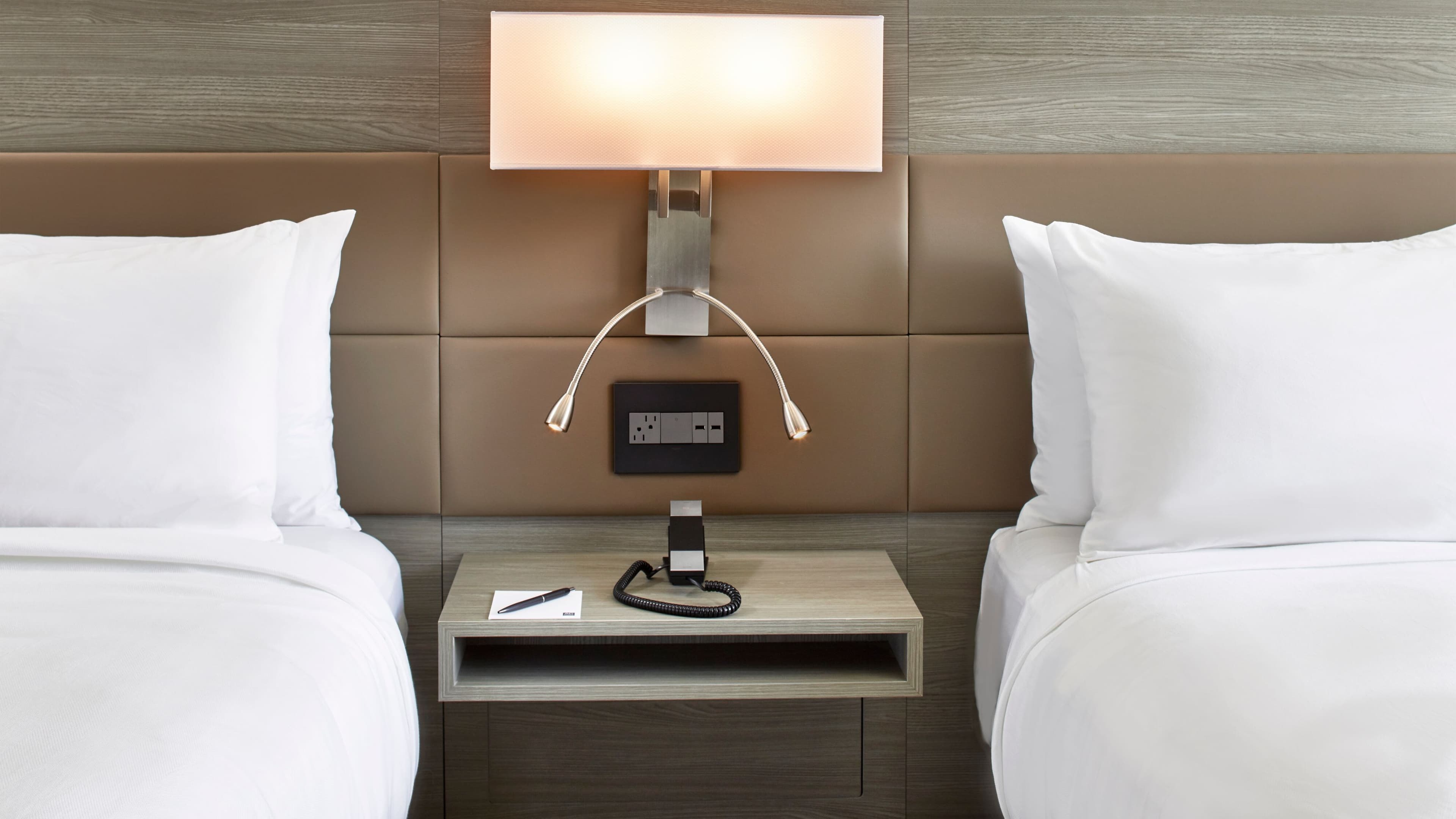 2 Queen Guest Room - Image 5