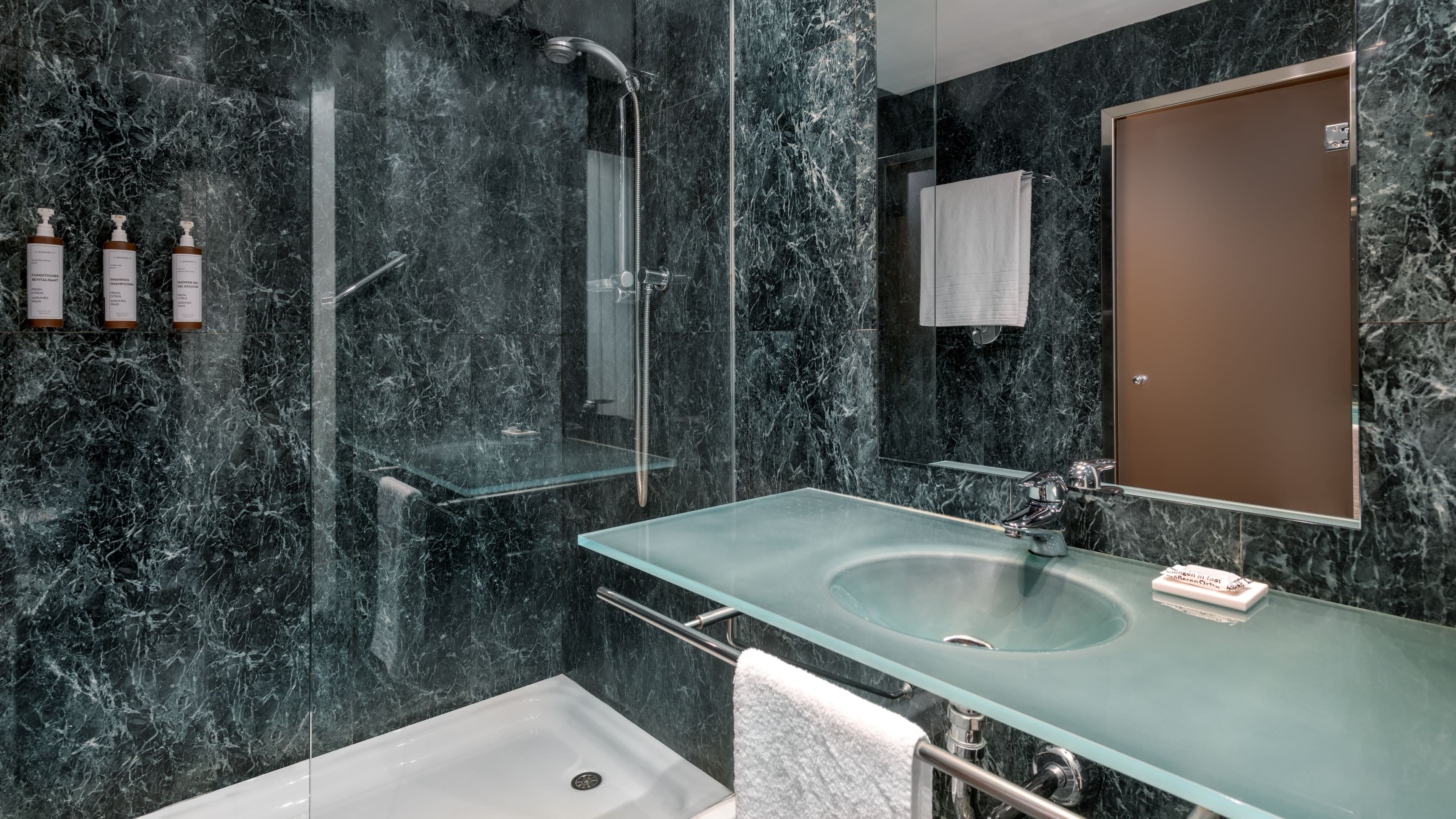 Standard Twin - Image 4