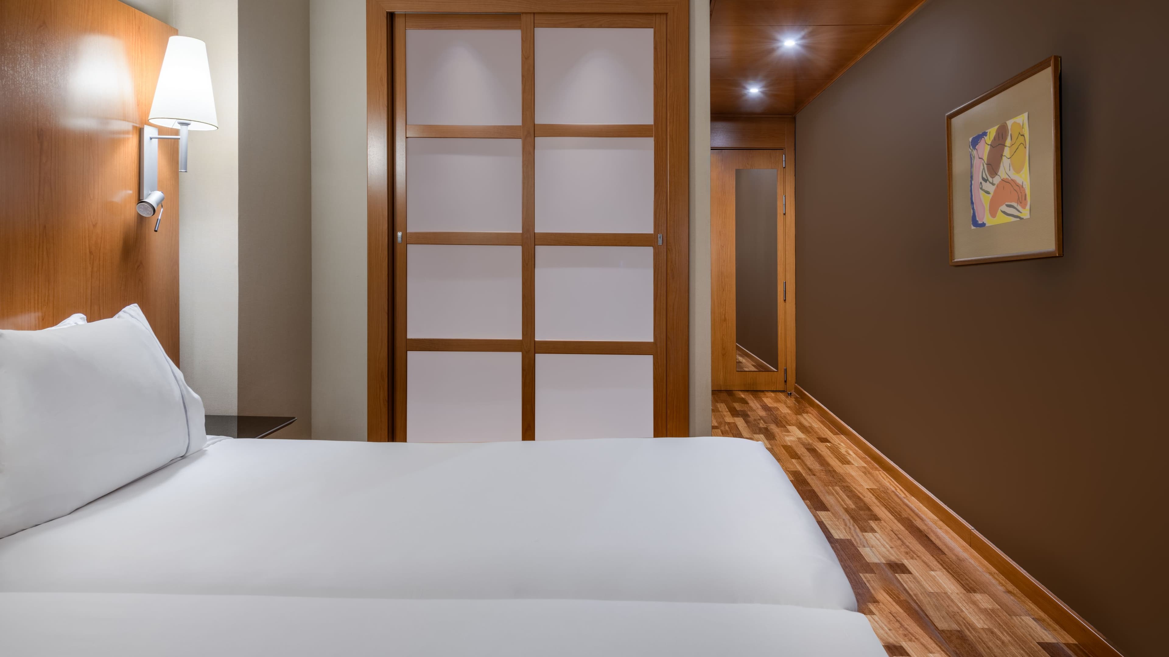 Standard Twin - Image 3