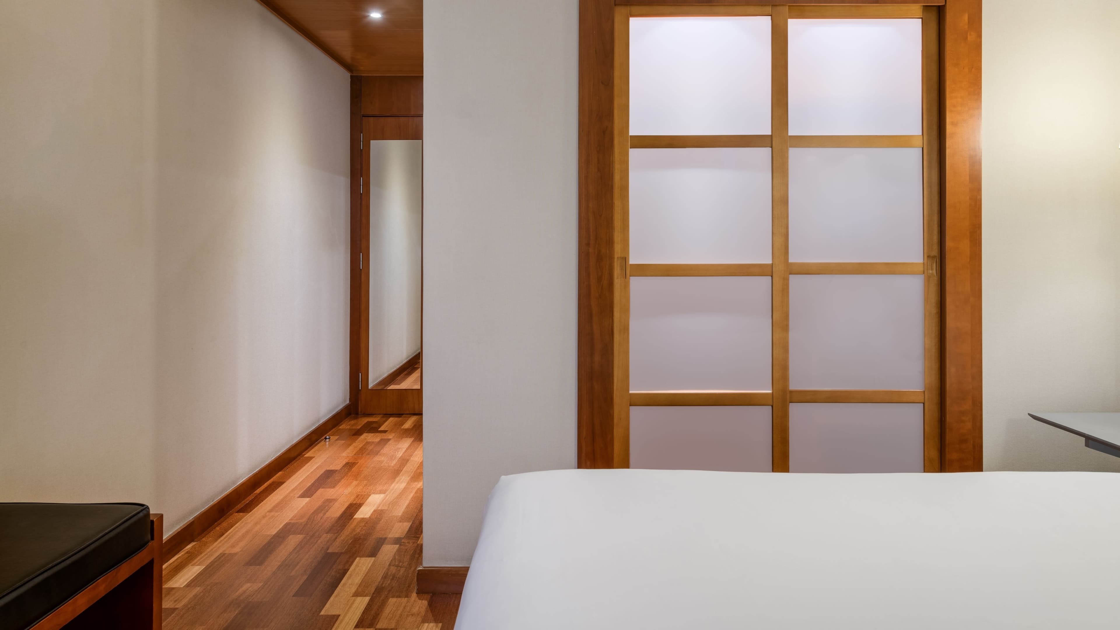 Standard Twin - Image 4