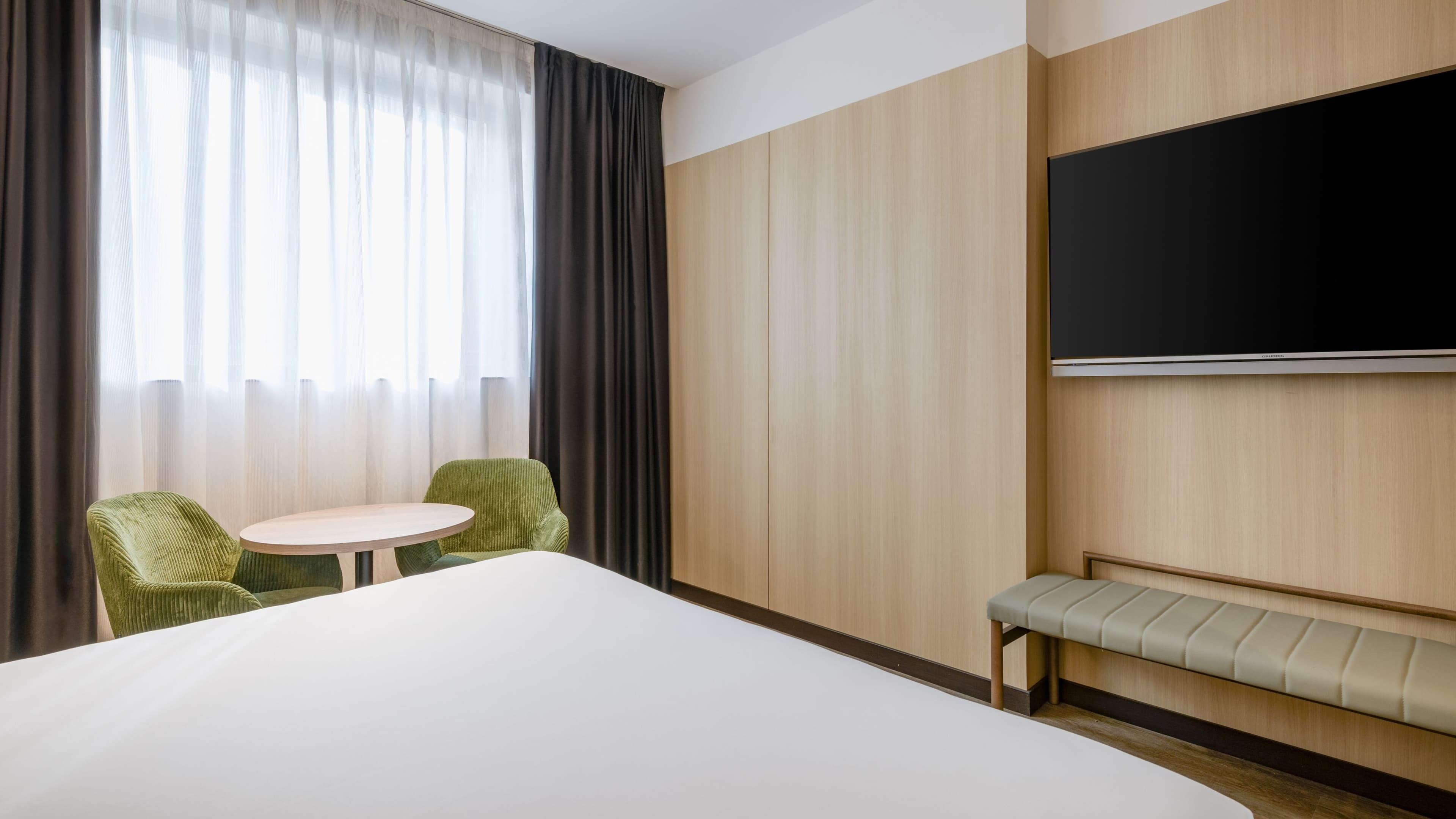 Standard King - Image 3