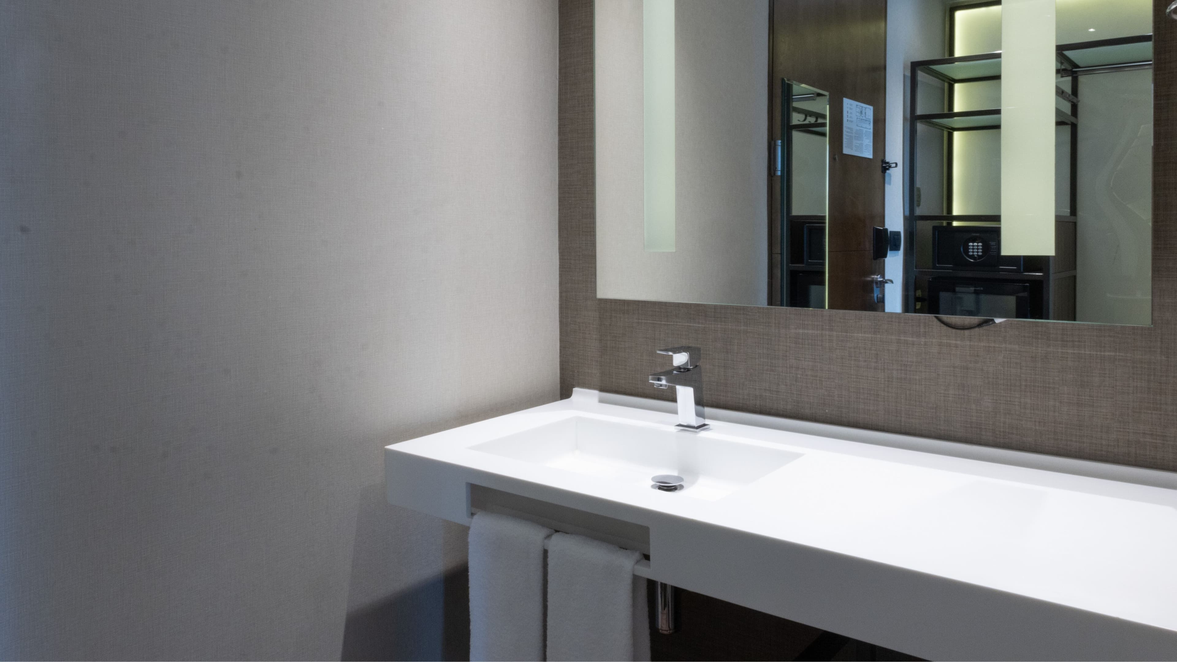 Lifestyle Room - Image 5