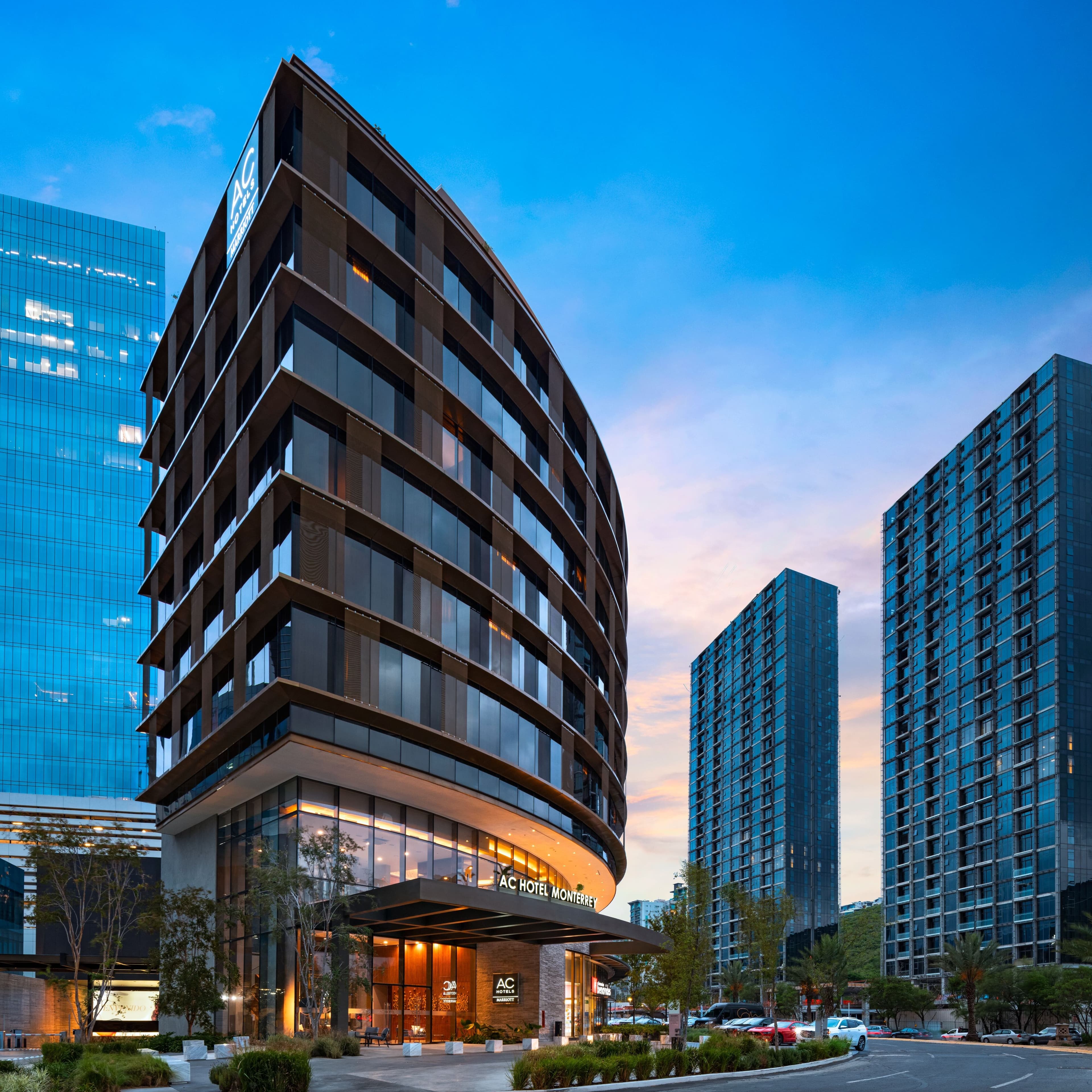 AC Hotel Monterrey Valle