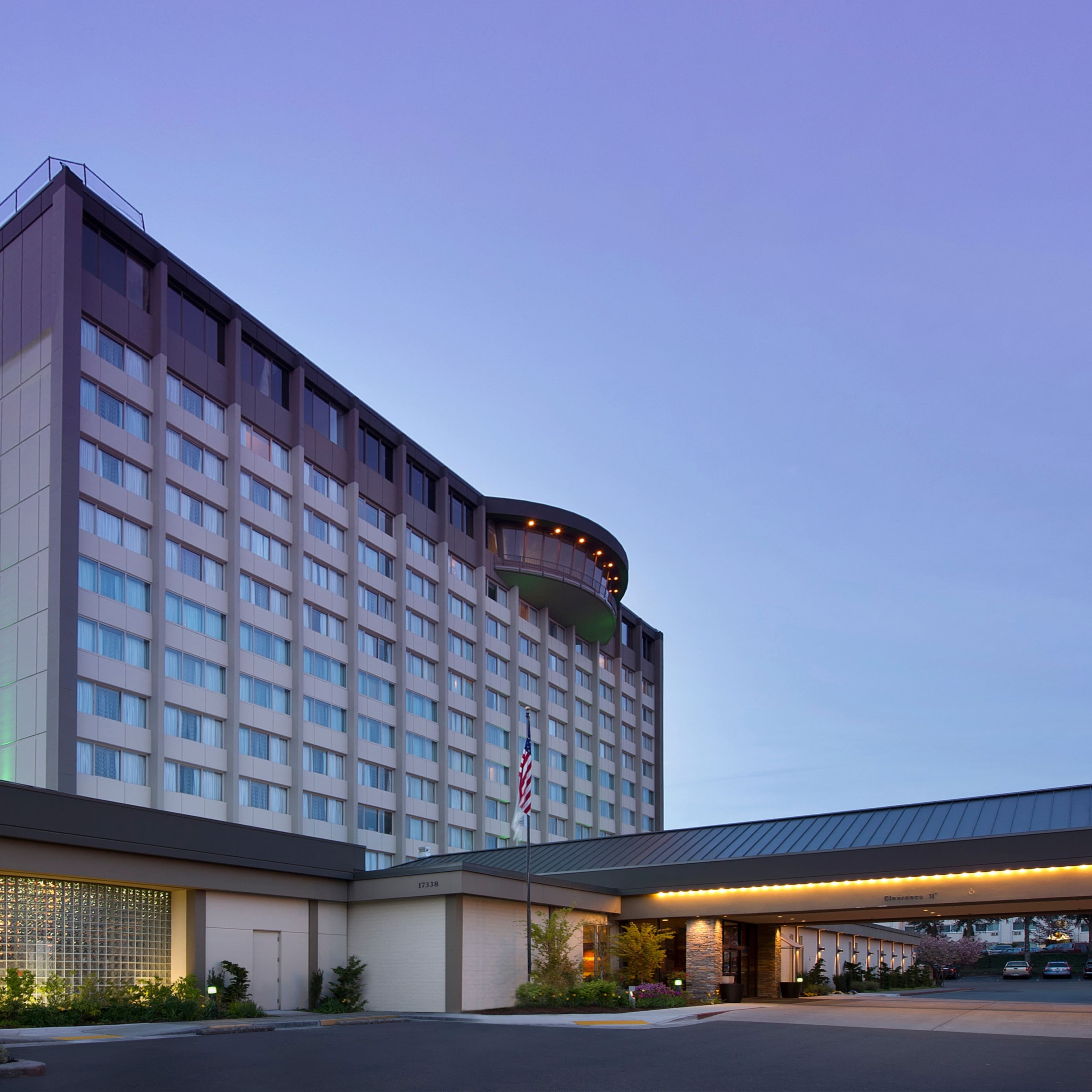 Skybridge Seattle Airport Hotel