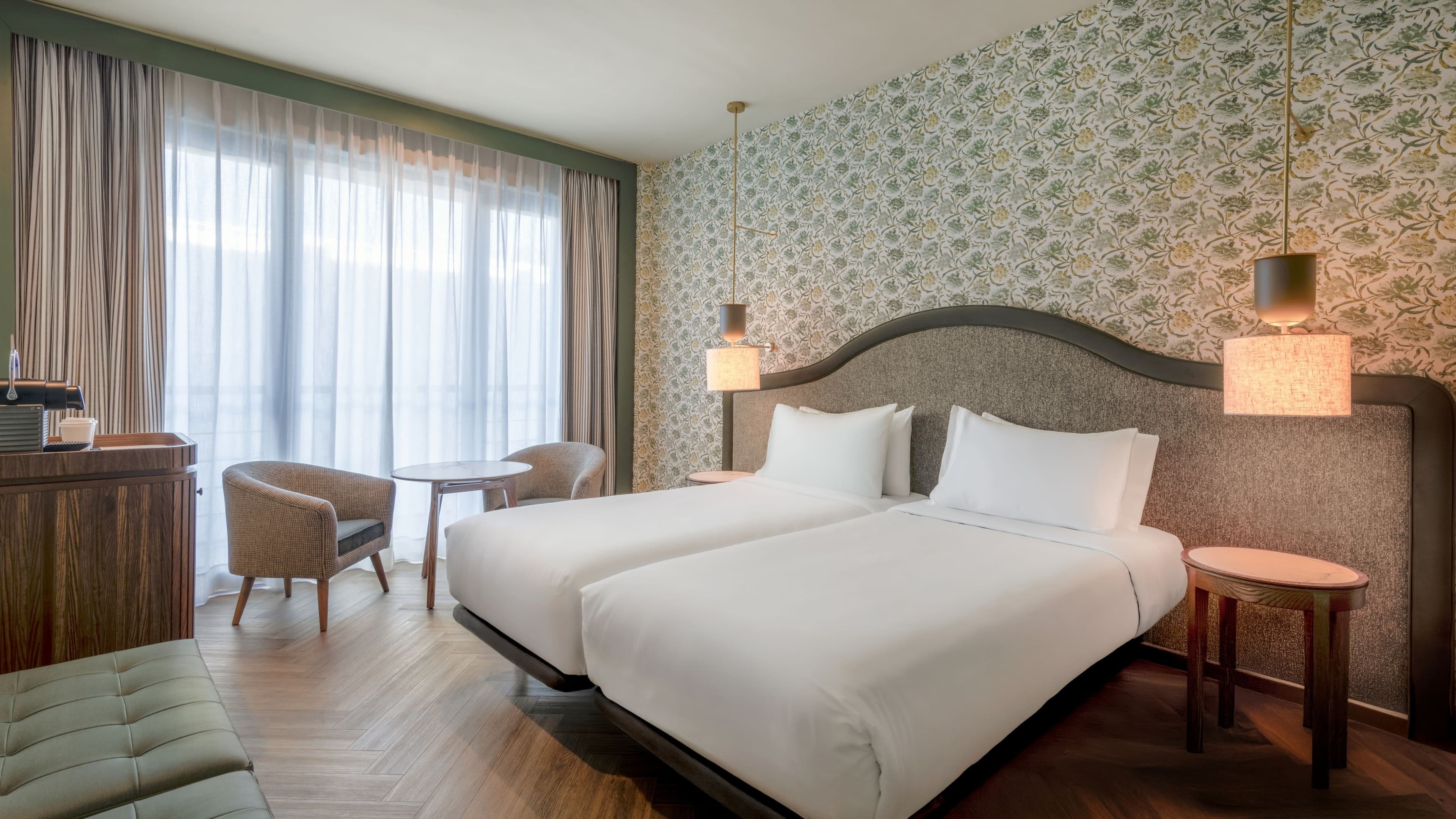 Standard Twin - Image 1