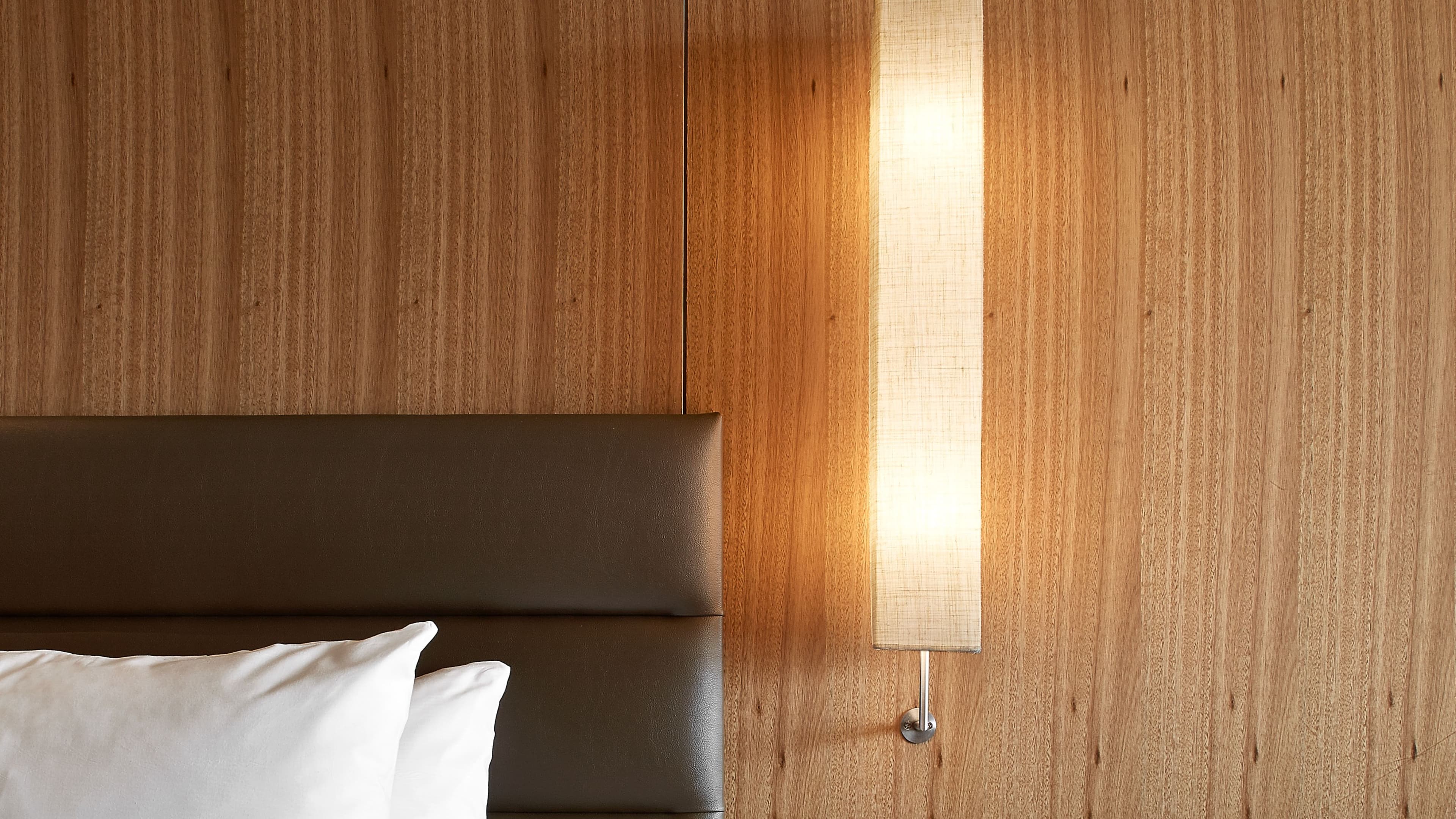 Standard Accessible King - Image 3