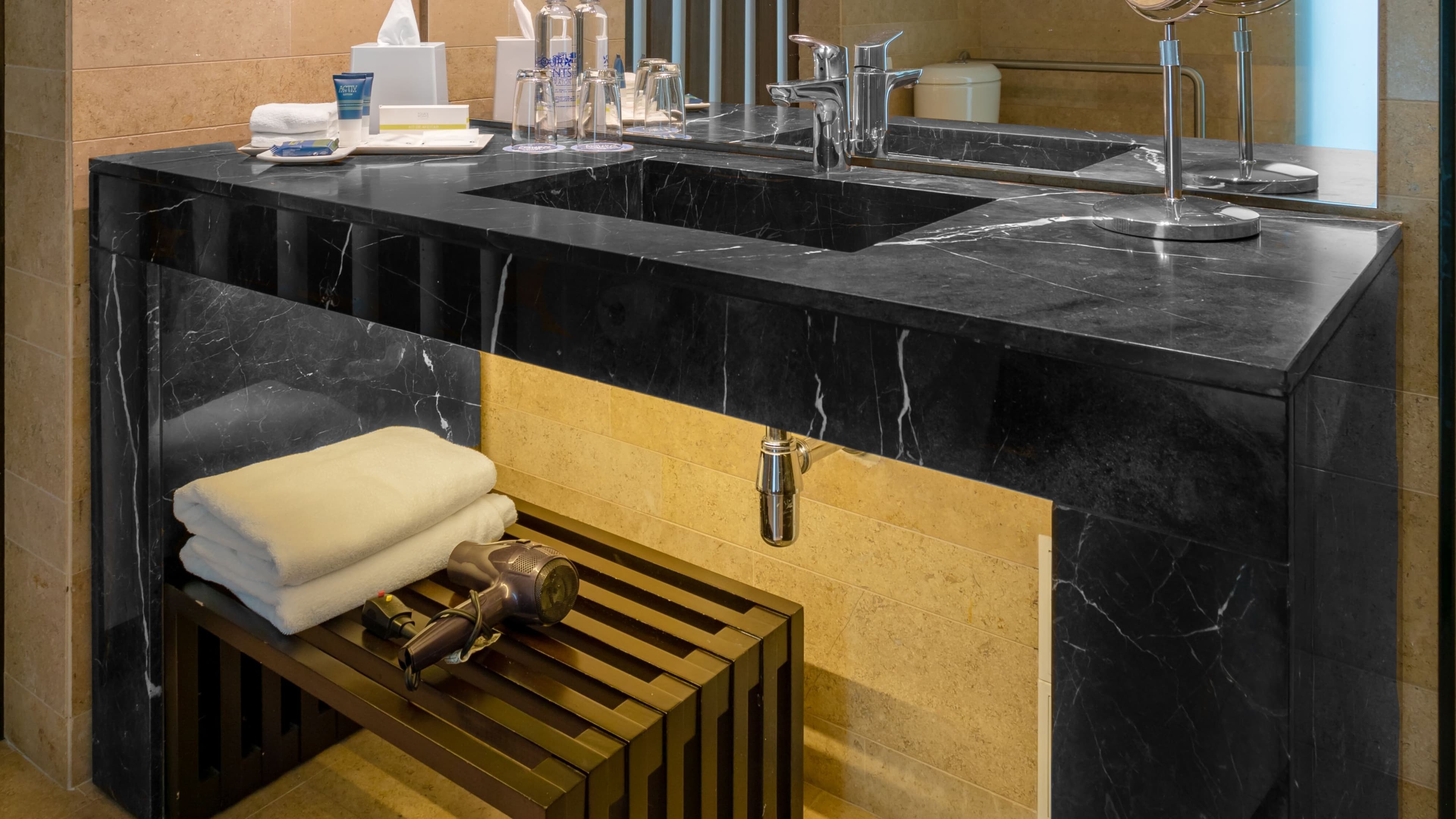 Classic King - Image 5