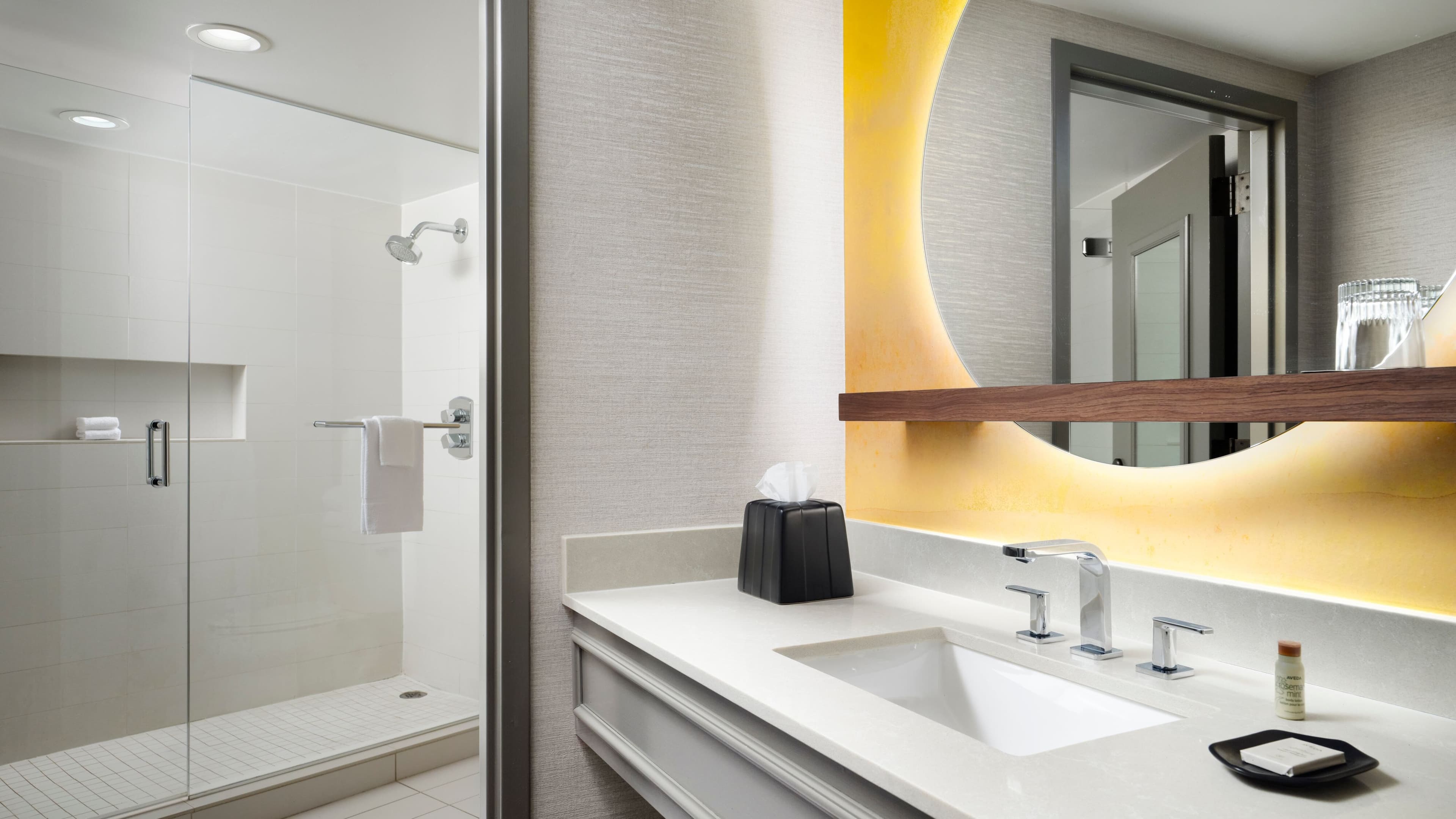 Studio Suite - Image 11