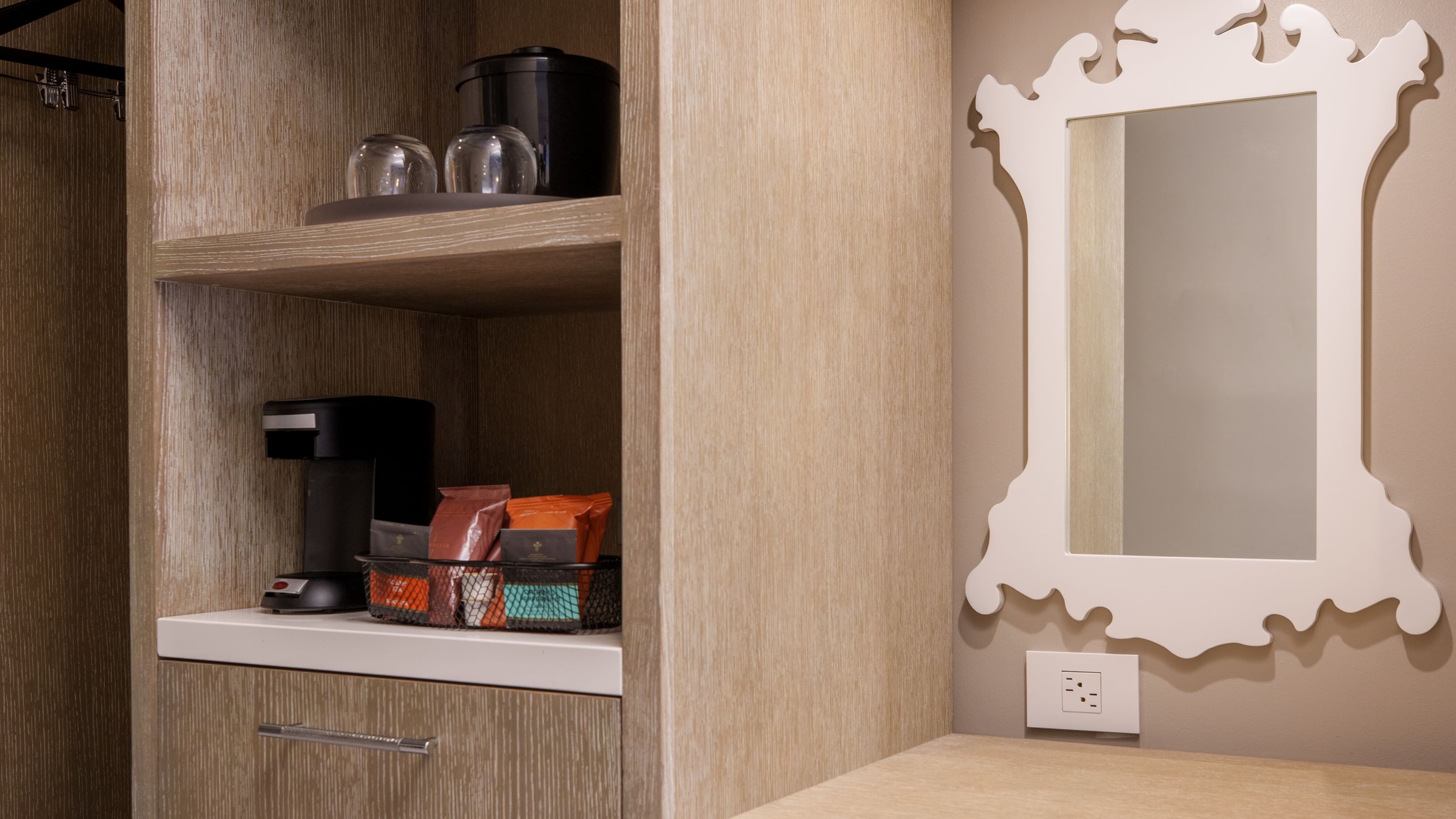 Classic King - Image 7